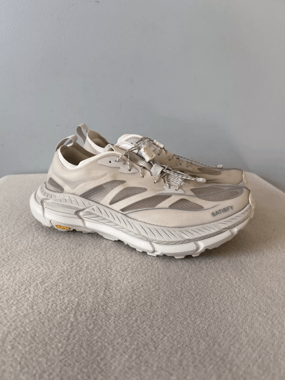 Hoka × Satisfy Satisfy Running Hoka One One Mafate Trail in Bone White Size US 9 / EU 42 - 1 Thumbnail