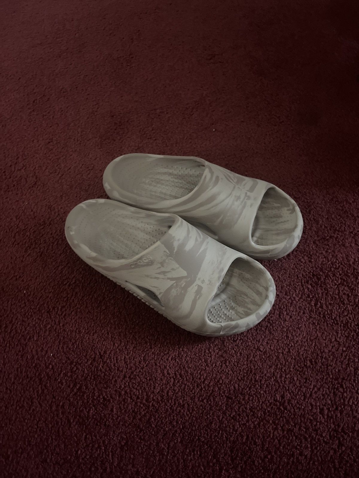 Crocs Crocs Mellow Slides Size US 10 / EU 43 - 2 Thumbnail
