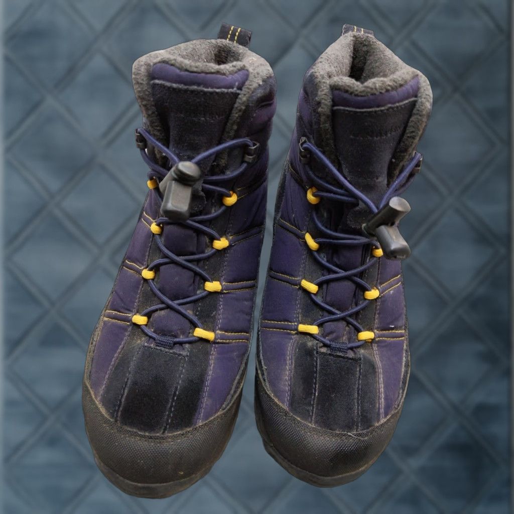 Lands' End VINTAGE? Lands' End Womens Boots Blue Waterproof Winter Snow Insulated Hiking Size 7 B Suede Rubber Outsole Women's Footwear Size US 7 / IT 37 - 1 Thumbnail