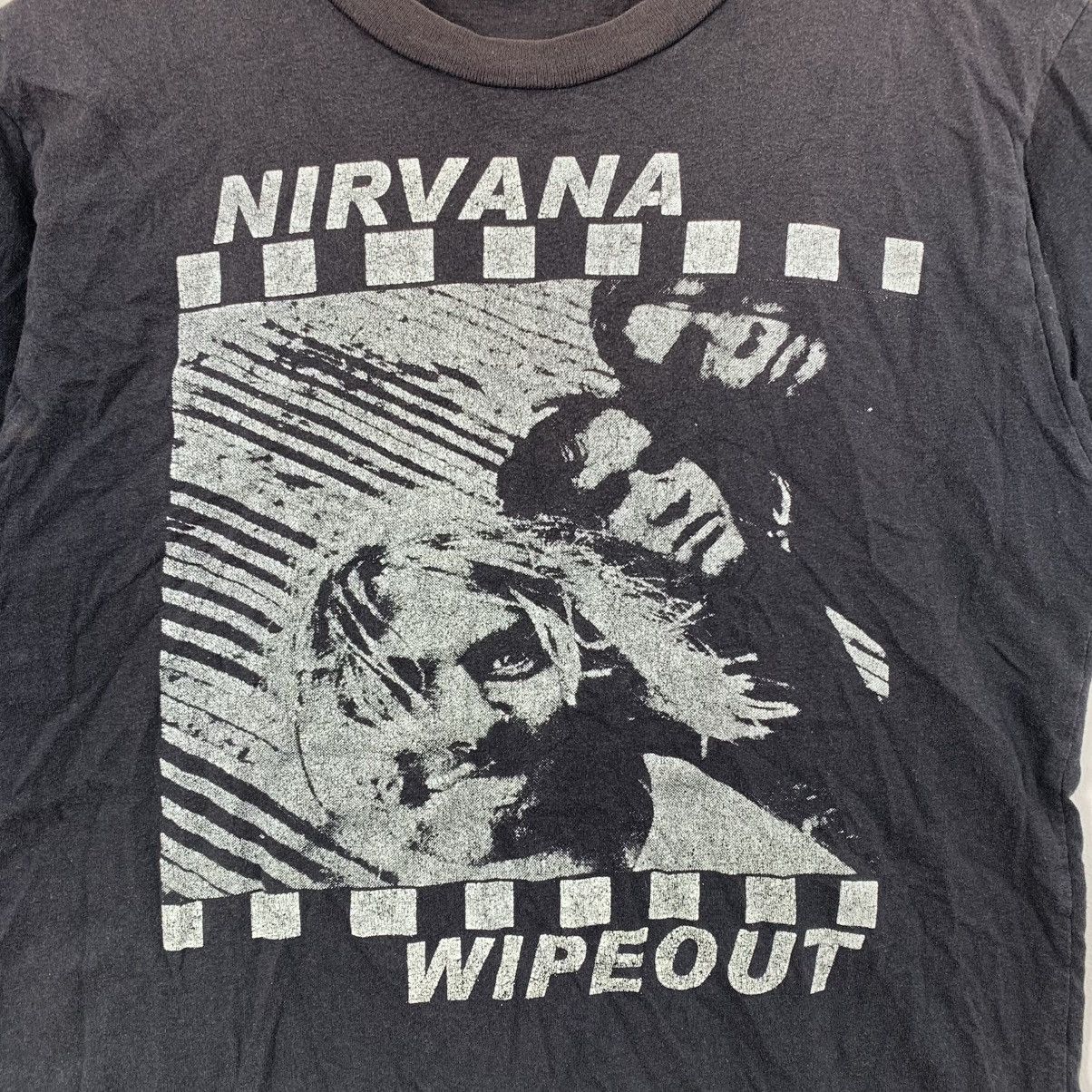 Nirvana Vintage NIRVANA WIPEOUT Btleg SingleStitch GrungeBand Tshirt Size US S / EU 44-46 / 1 - 4 Thumbnail