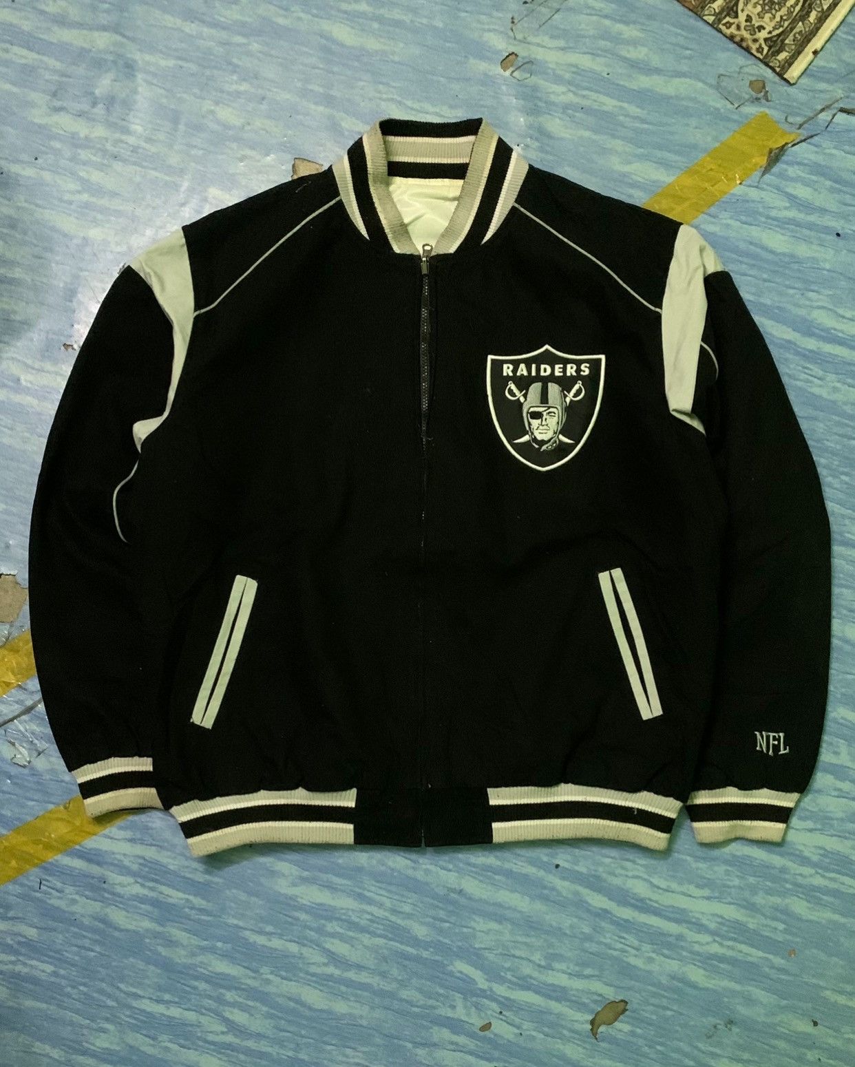 NFL Jacket Raiders NFL Reversible Superbowl Size US XL / EU 56 / 4 - 2 Thumbnail