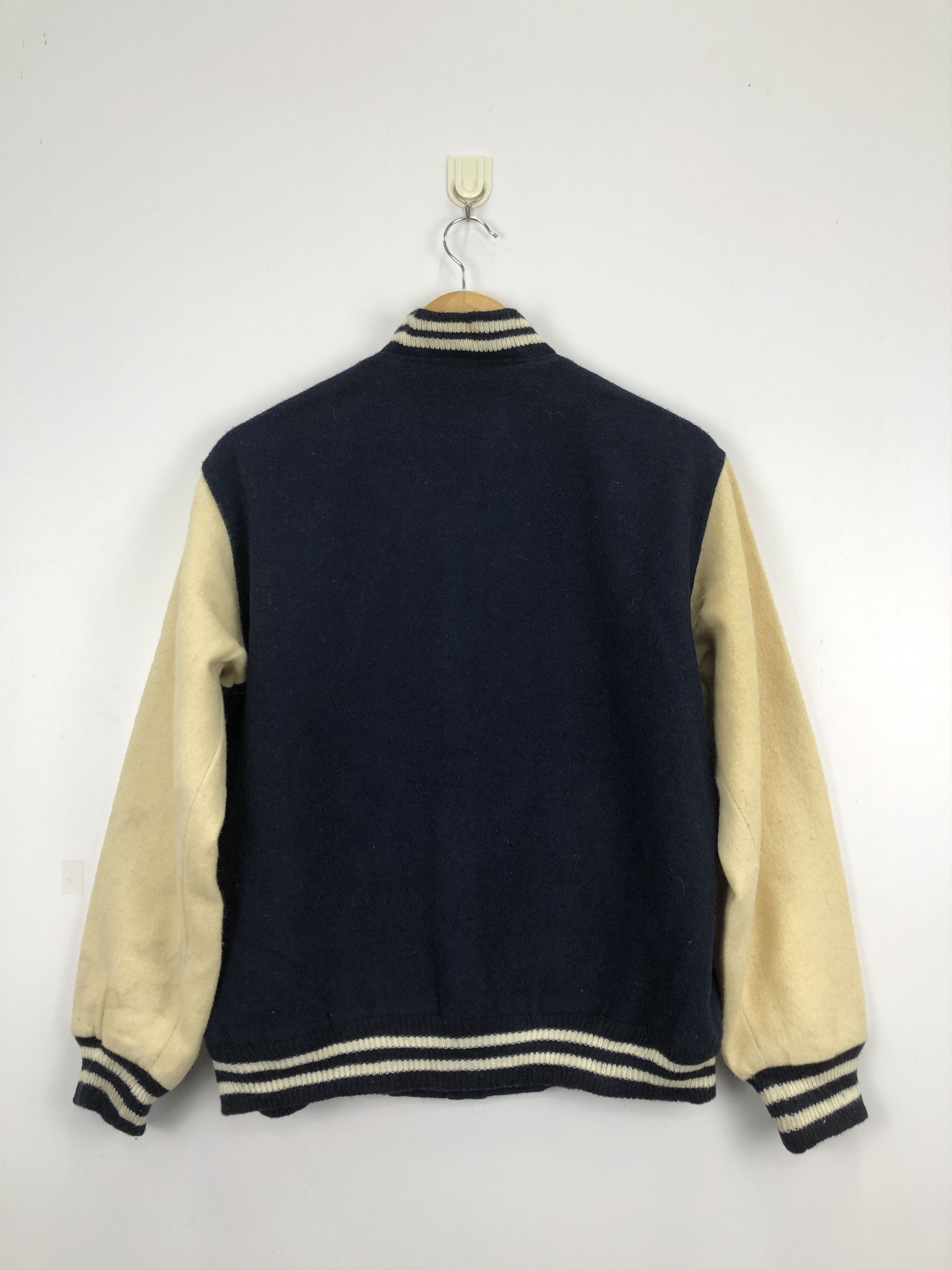 Japanese Brand Vintage Japanese Brand Wool Varsity Jacket V0295 Size US L / EU 52-54 / 3 - 3 Thumbnail