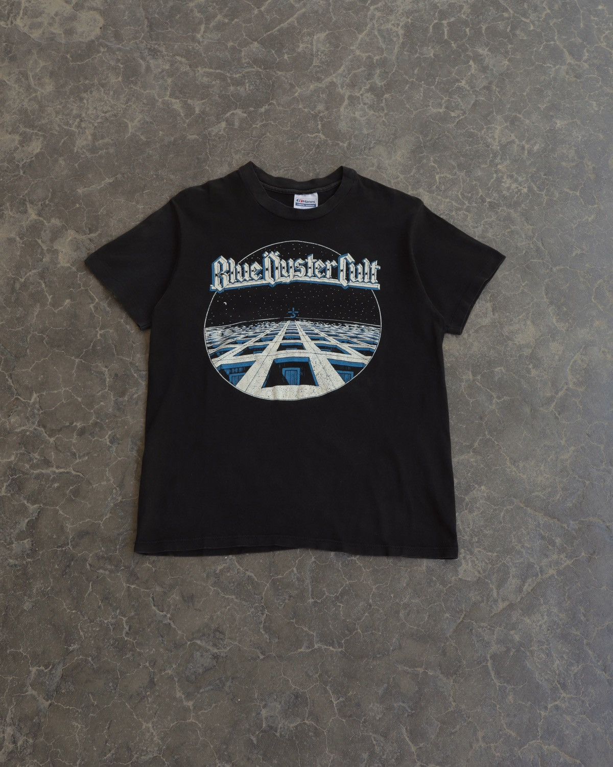 Band Tees Vintage 70s 80s Blue Oyster Cult Hanes USA Black Tee Large L Size US L / EU 52-54 / 3 - 1 Thumbnail