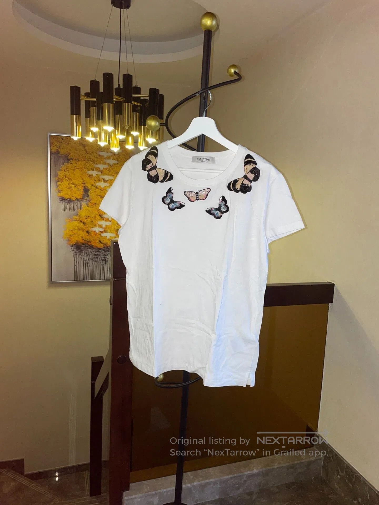 Valentino Valentino Butterfly Embroidery Short Sleeve. Size US L / EU 52-54 / 3 - 1 Thumbnail