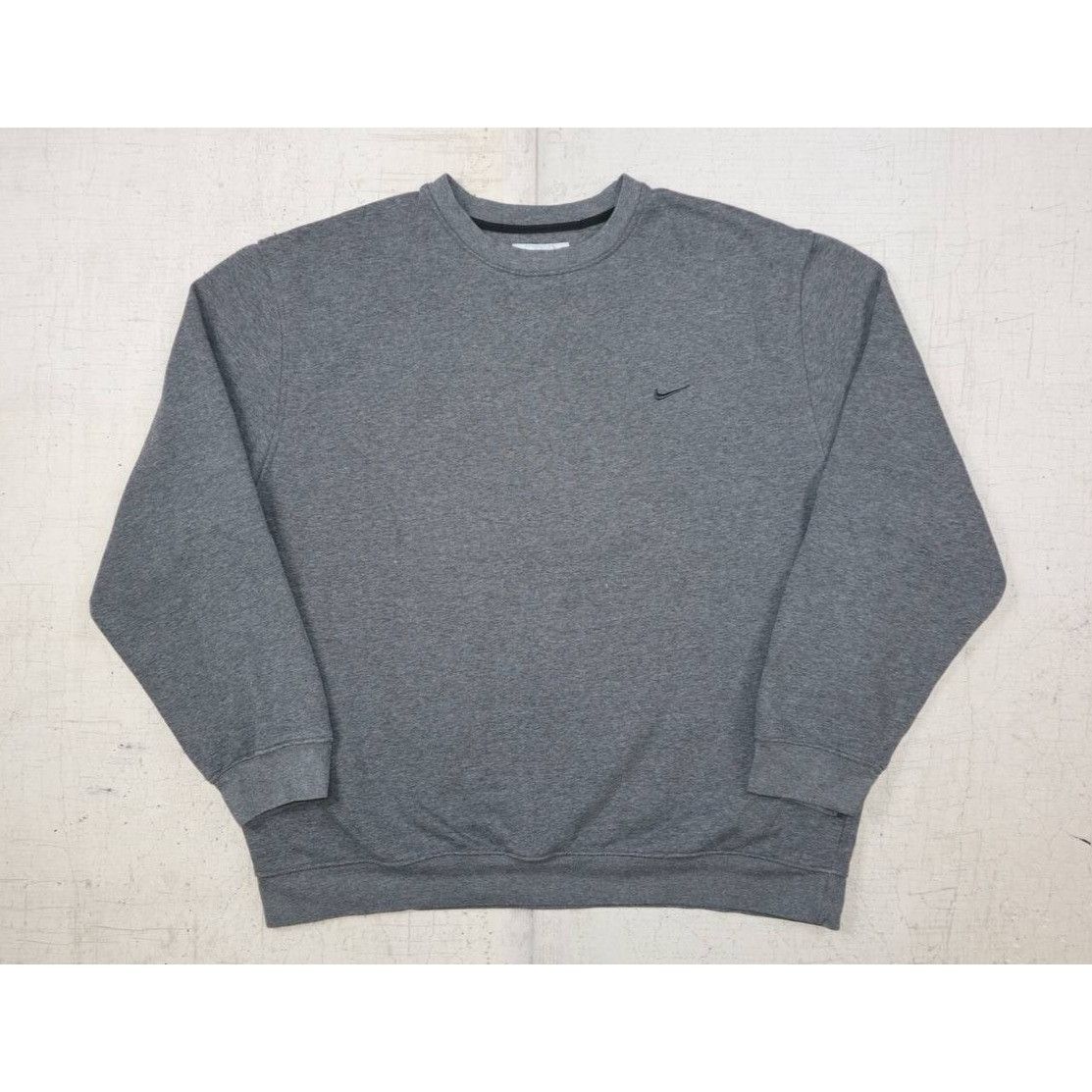 Nike Vintage Y2K Nike Swoosh Logo Grey Crewneck Sweatshirt 2XL Size US XXL / EU 58 / 5 - 7 Thumbnail
