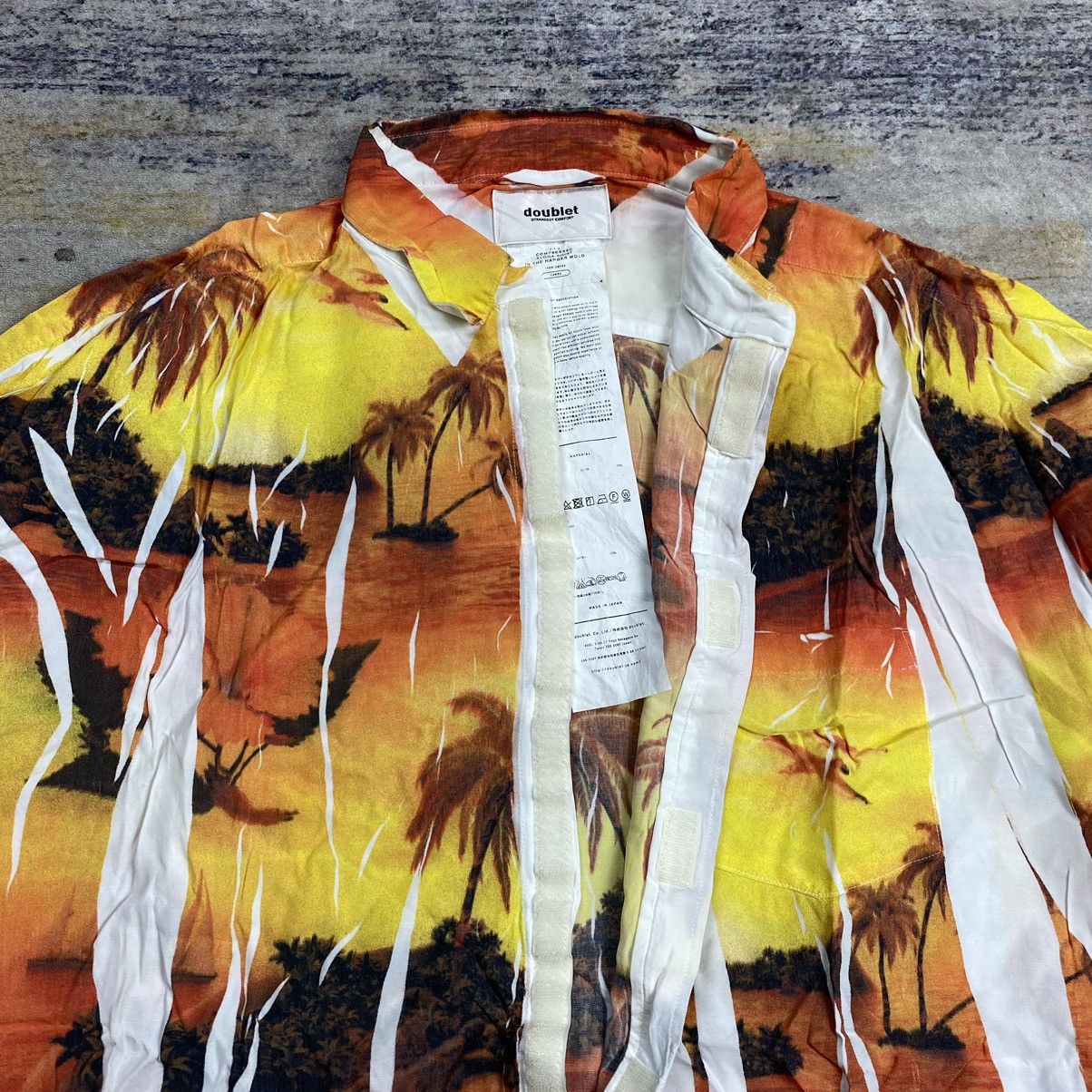 Doublet × Japanese Brand Doublet aloha hawaiian rayon shirt Size US L / EU 52-54 / 3 - 6 Thumbnail