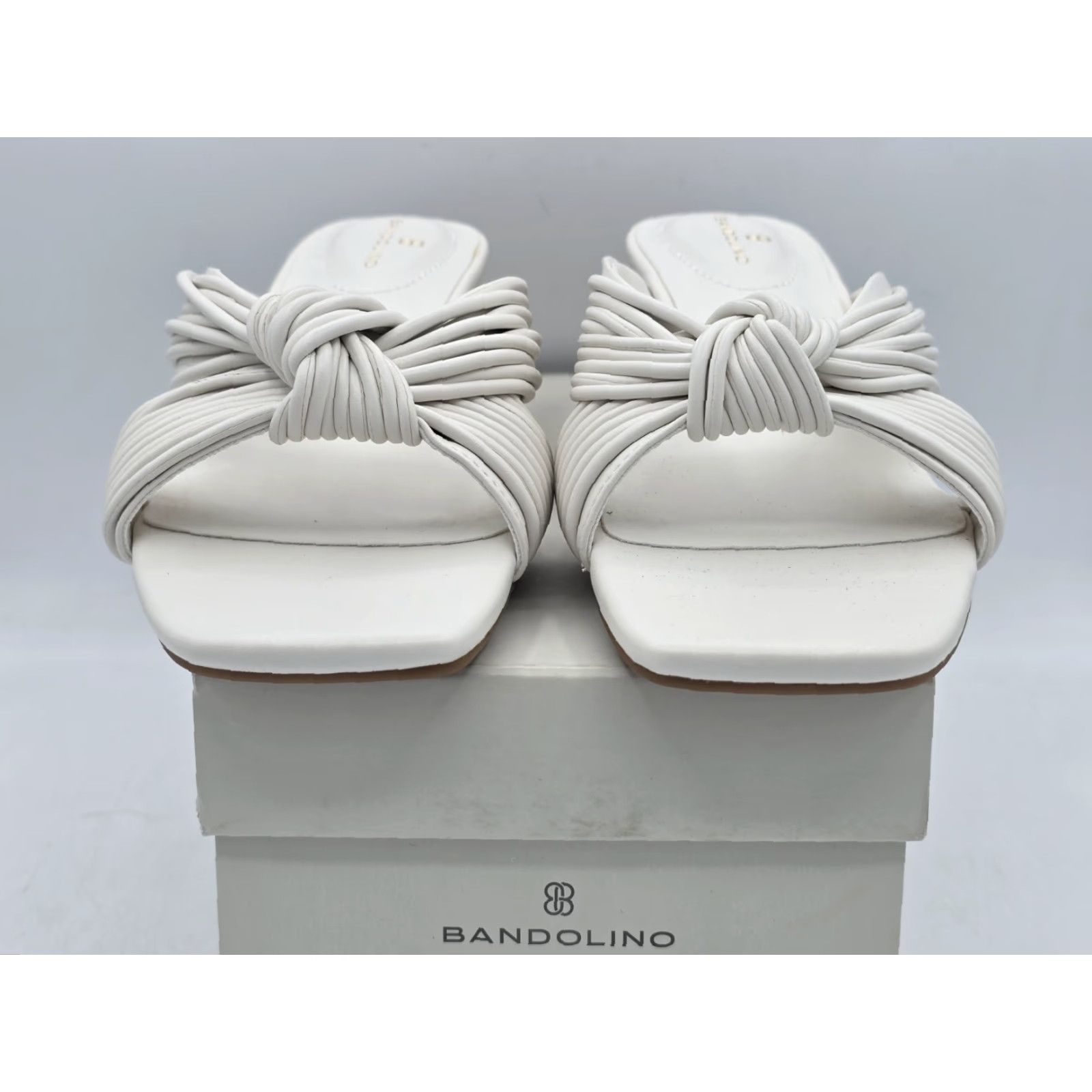 Vintage Bandolino SASSIER 3 Wedge Sandal | White Ivory 150 Sz 8.5 M | Bandolino Women's Sandal | White Size US 9 / IT 39 - 3 Thumbnail