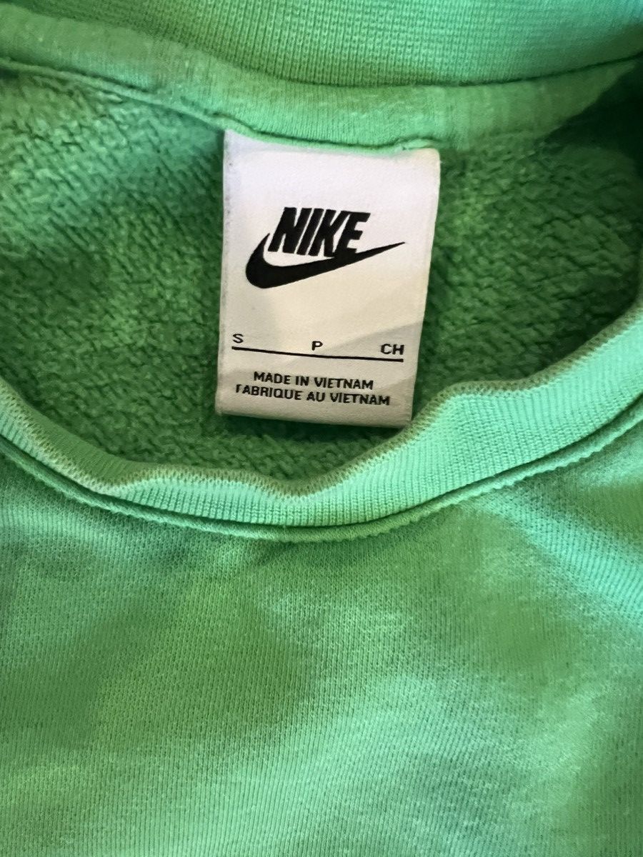 Nike Nike lime green crewneck Size US S / EU 44-46 / 1 - 3 Thumbnail