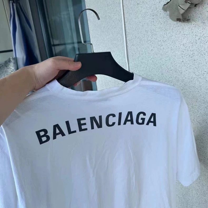 Balenciaga Balenciaga Logo Short Sleeve T-Shirt Sale - dmc Size US S / EU 44-46 / 1 - 1 Thumbnail