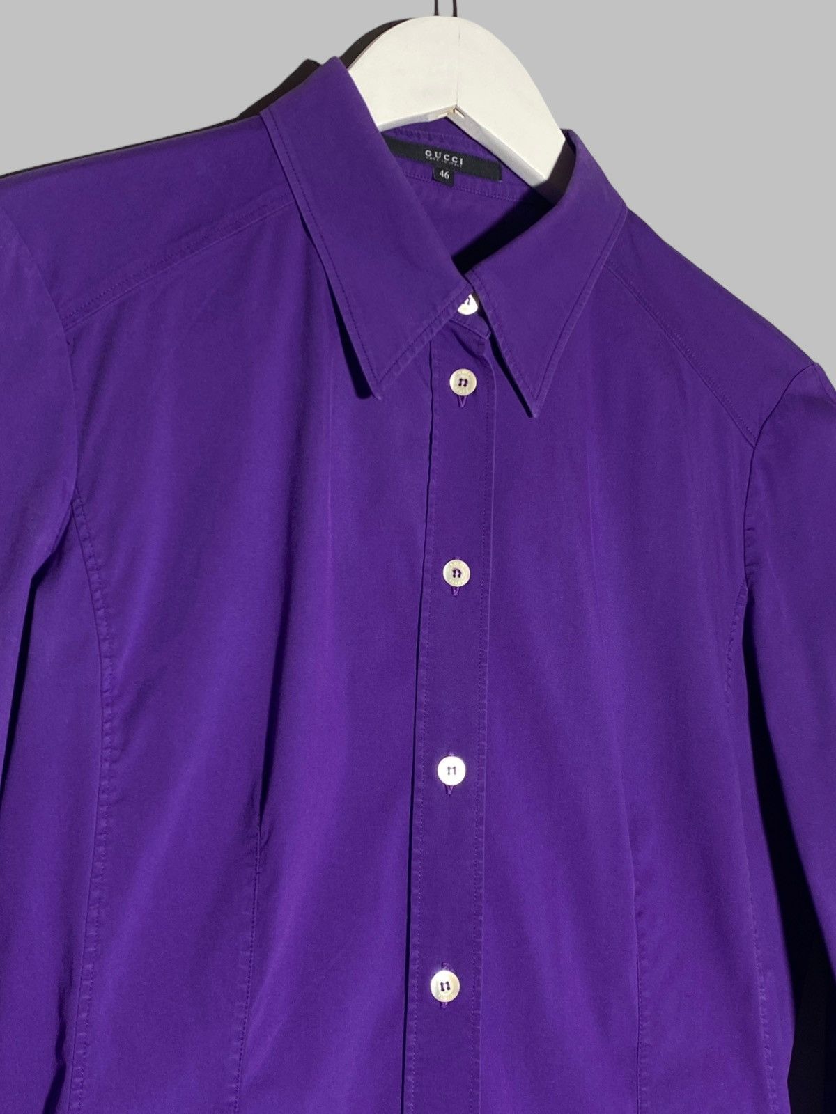 Gucci × Vintage Vintage Gucci Women’s purple Button Up Shirt Size 46 Size L / US 10 / IT 46 - 4 Thumbnail