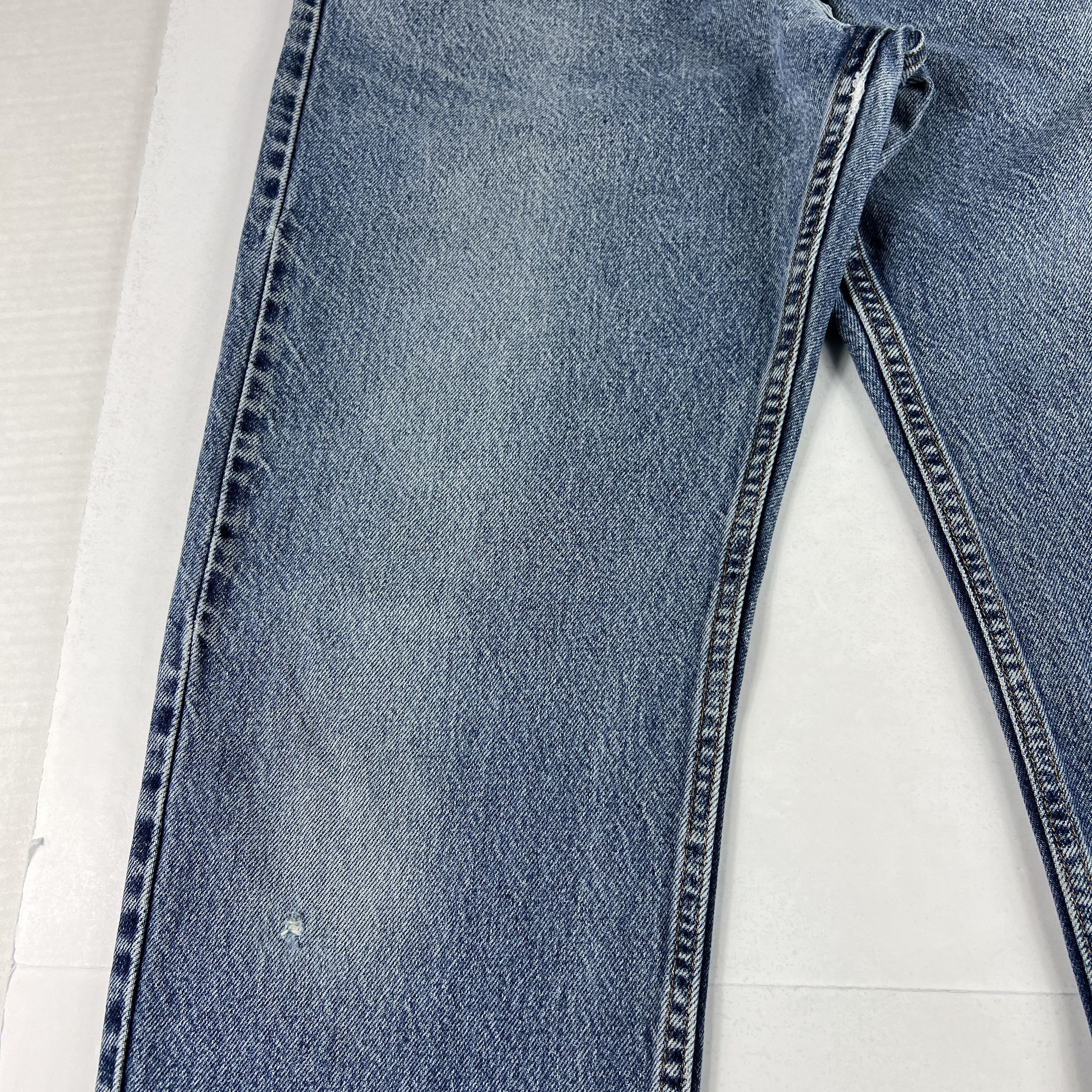 VTG Levi's Jeans 505 Straight Blue Faded Distressed Denim