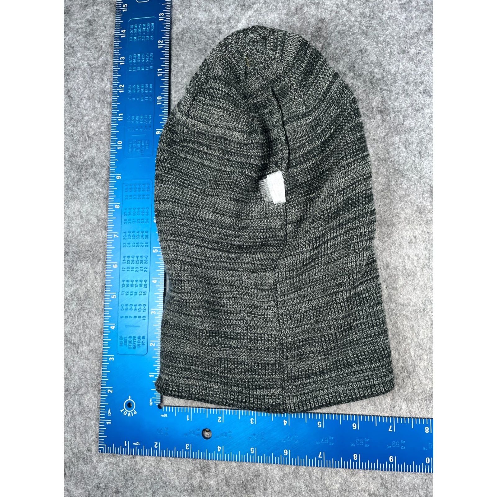 Vintage Igloos Beanie Adult One Size Gray Black White Stripe Knit 100% Acrylic Ski Hat/Cap Unisex Adults Beanie Striped Outdoor Winter Mens Womens Size ONE SIZE - 6 Thumbnail