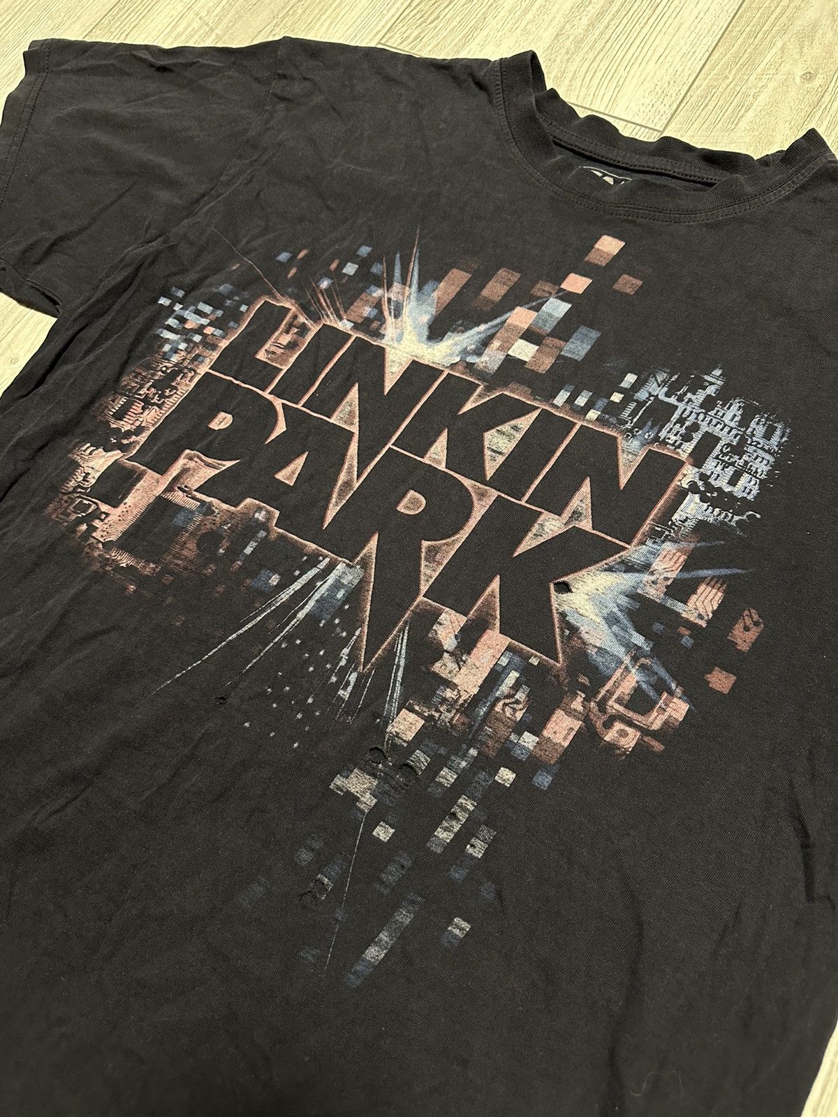 Band Tees Vintage Linkin Park T-shirt Size US L / EU 52-54 / 3 - 2 Thumbnail