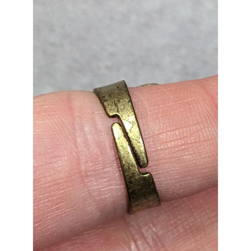 Other Unique Rainbow Geometric Rhinestone Gold Tone Adjustable Rin Size ONE SIZE - 13 Thumbnail