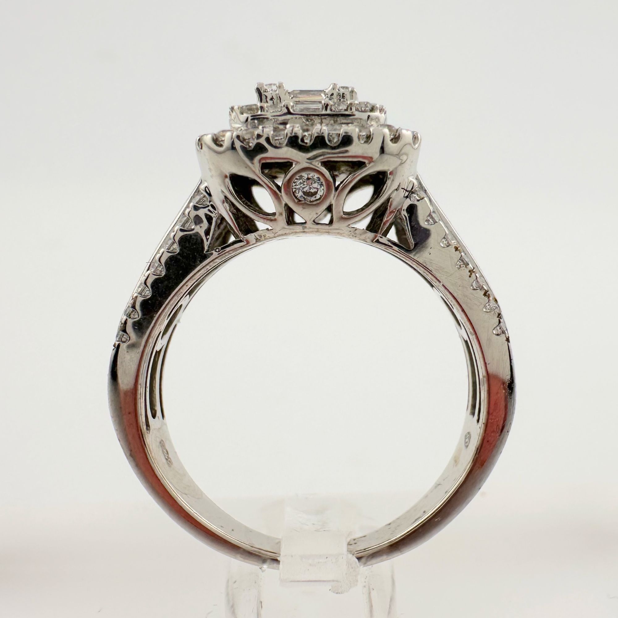Other Elegant 2 Carat Lab Created White Topaz Ring Size 7 Size ONE SIZE - 5 Thumbnail