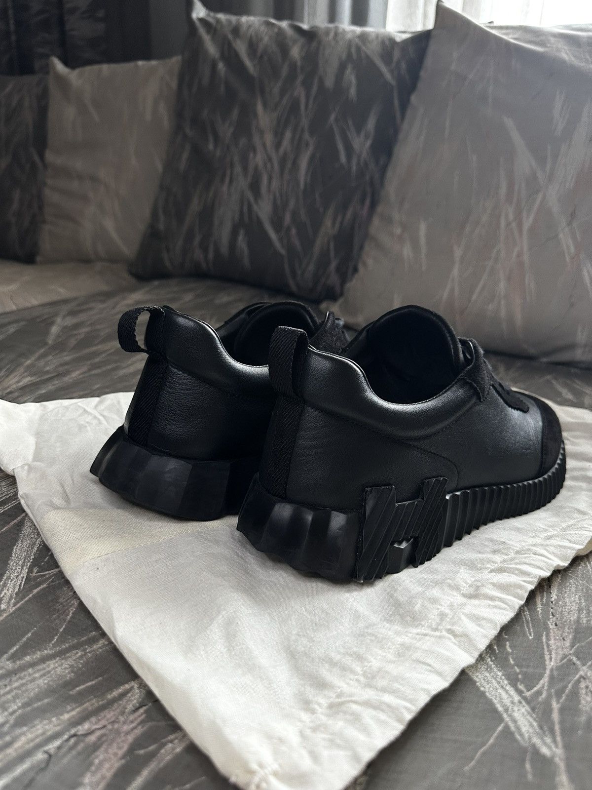 Hermes Hermes bouncing sneakers total black Size US 9 / EU 42 - 17 Thumbnail