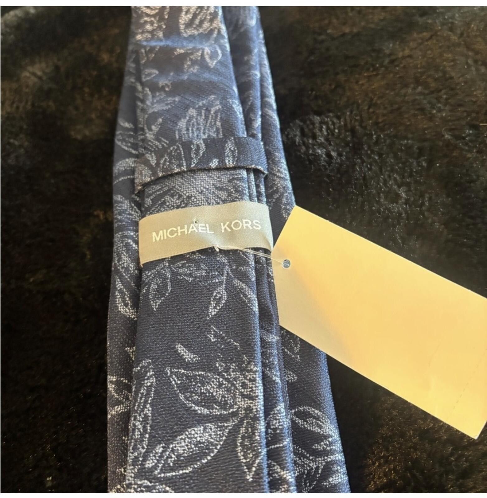 Michael Kors ( Michael Kors) Navy Floral Tie Size ONE SIZE - 3 Thumbnail