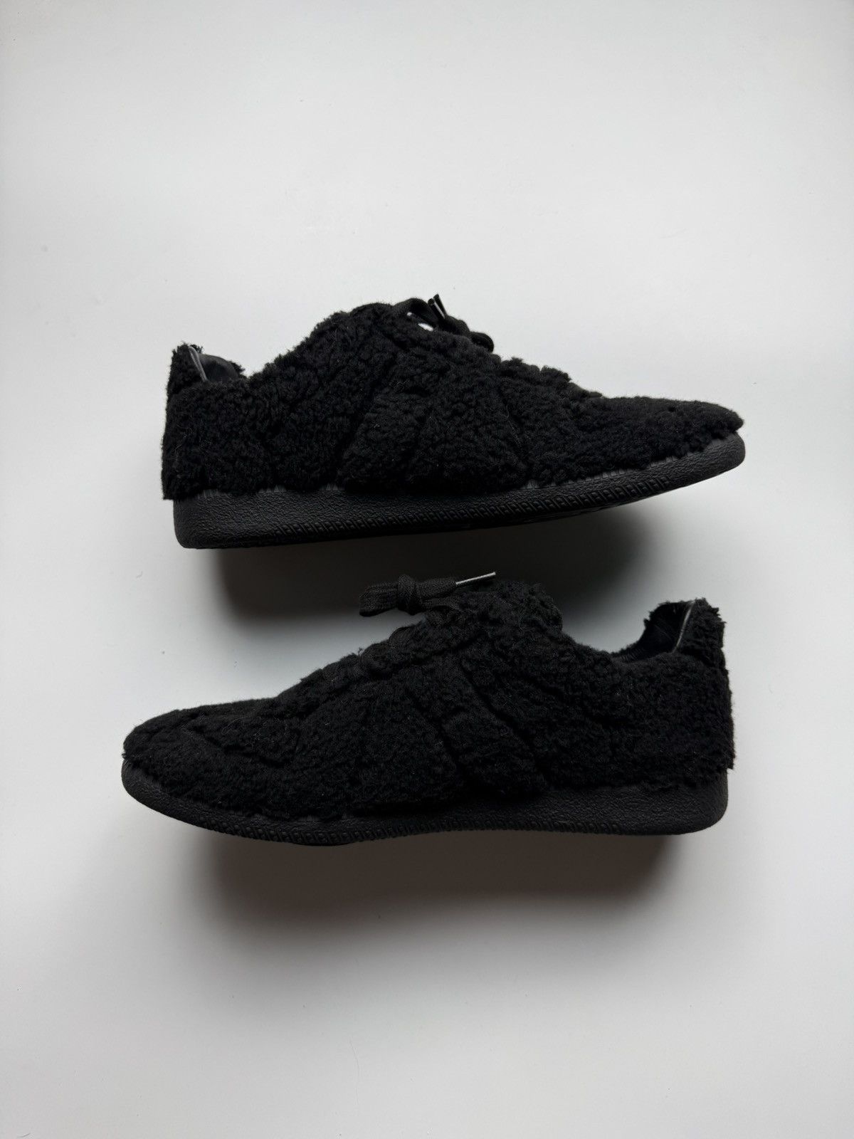 Maison Margiela Maison Margiela Gats Faux Fur Shearling Size US 7.5 / EU 40-41 - 3 Thumbnail