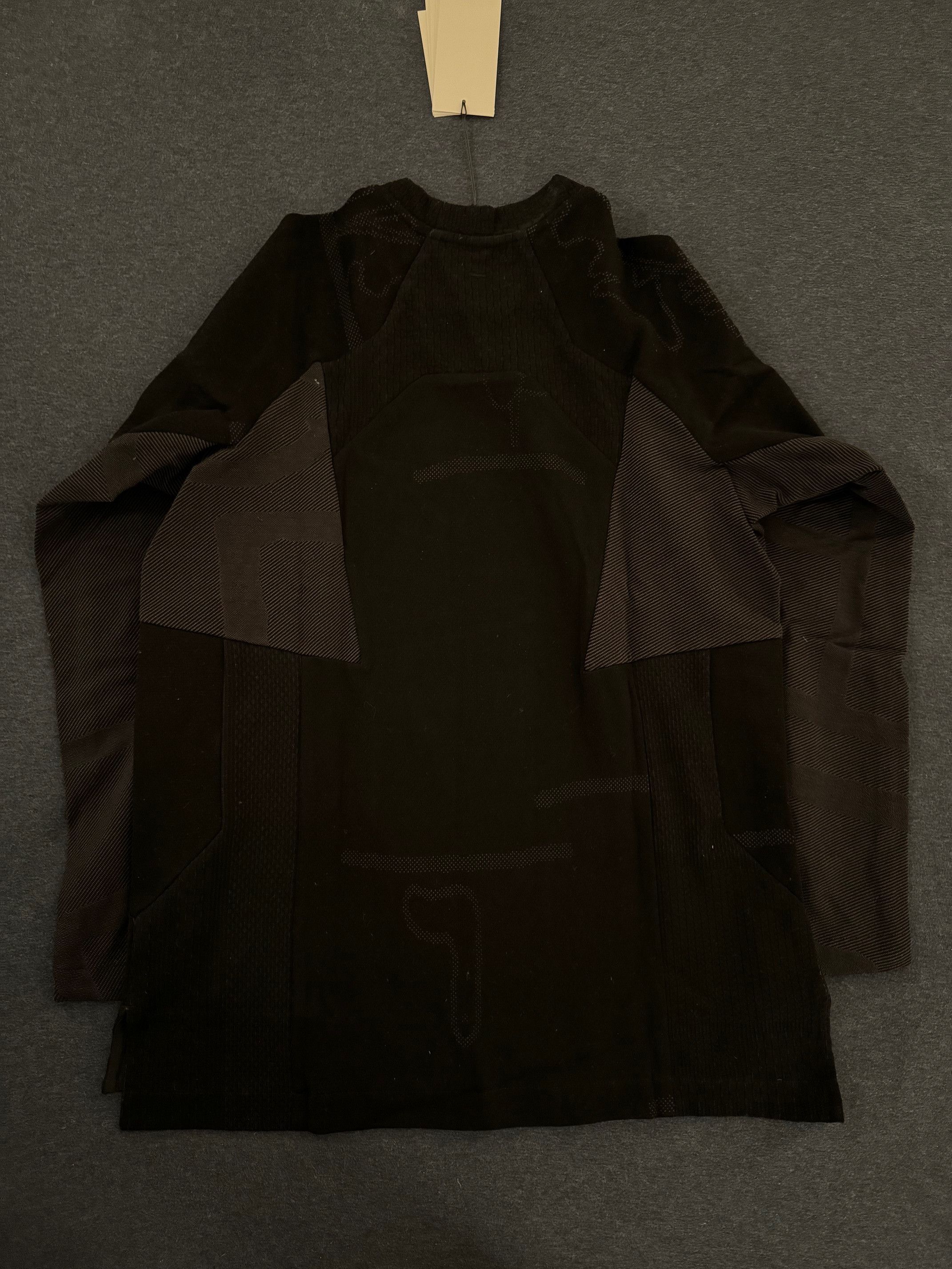 Byborre Edition 10 - Light Weight Map Sweater Size US L / EU 52-54 / 3 - 2 Thumbnail
