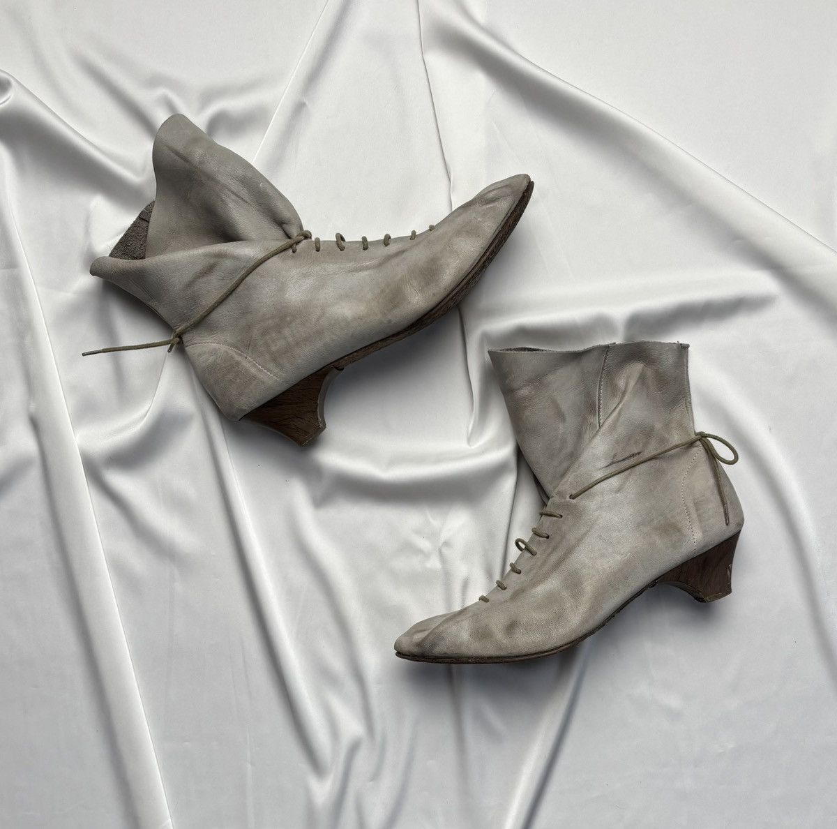 Antique x Avant Garde Vintage 80's Heel Shoes Lace Up Boots in Grey, Men's (Size 8.5)