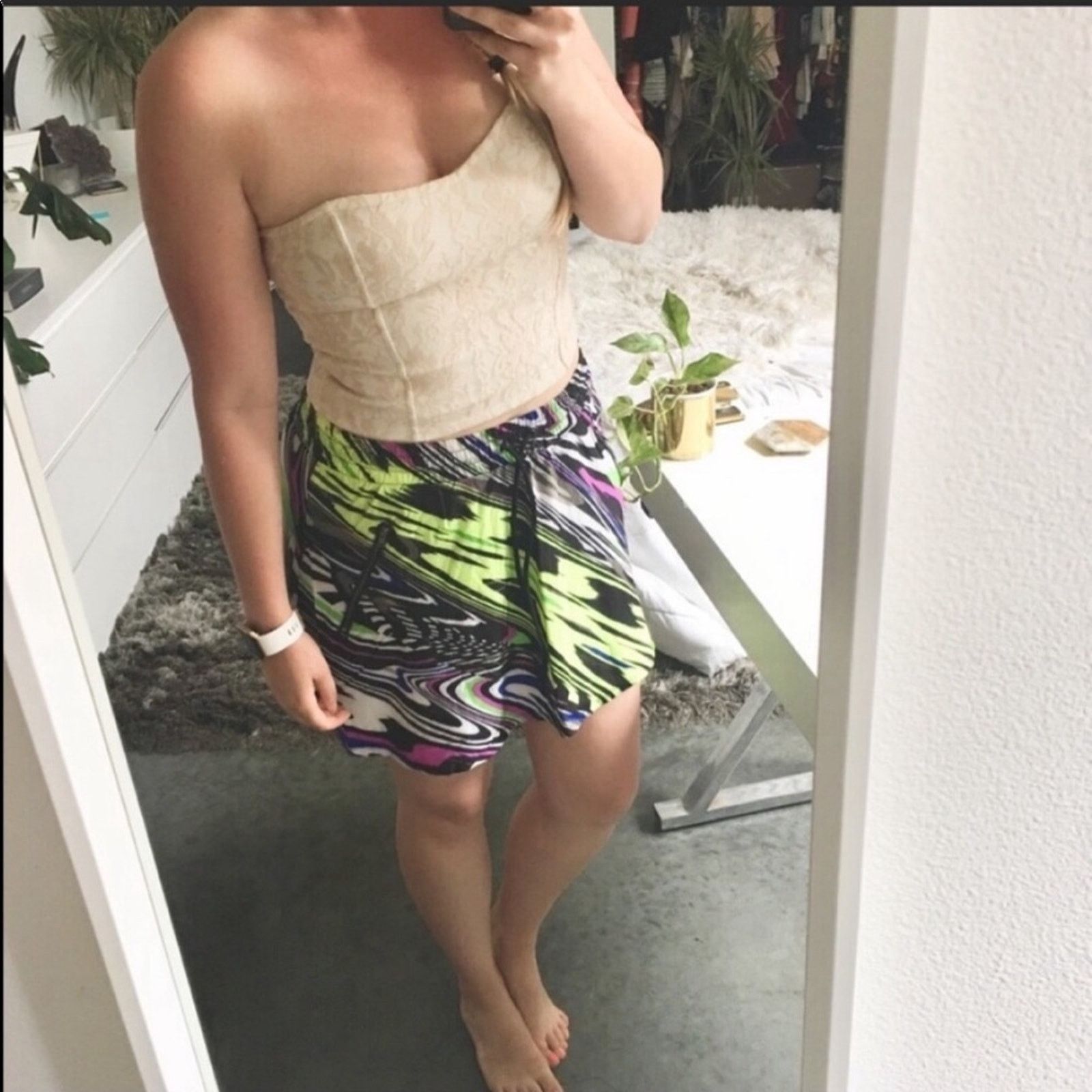 Lululemon NEW Fabletics Neon Stripe Black Marble Active Mini Skirt Size 28" / US 6 / IT 42 - 4 Thumbnail
