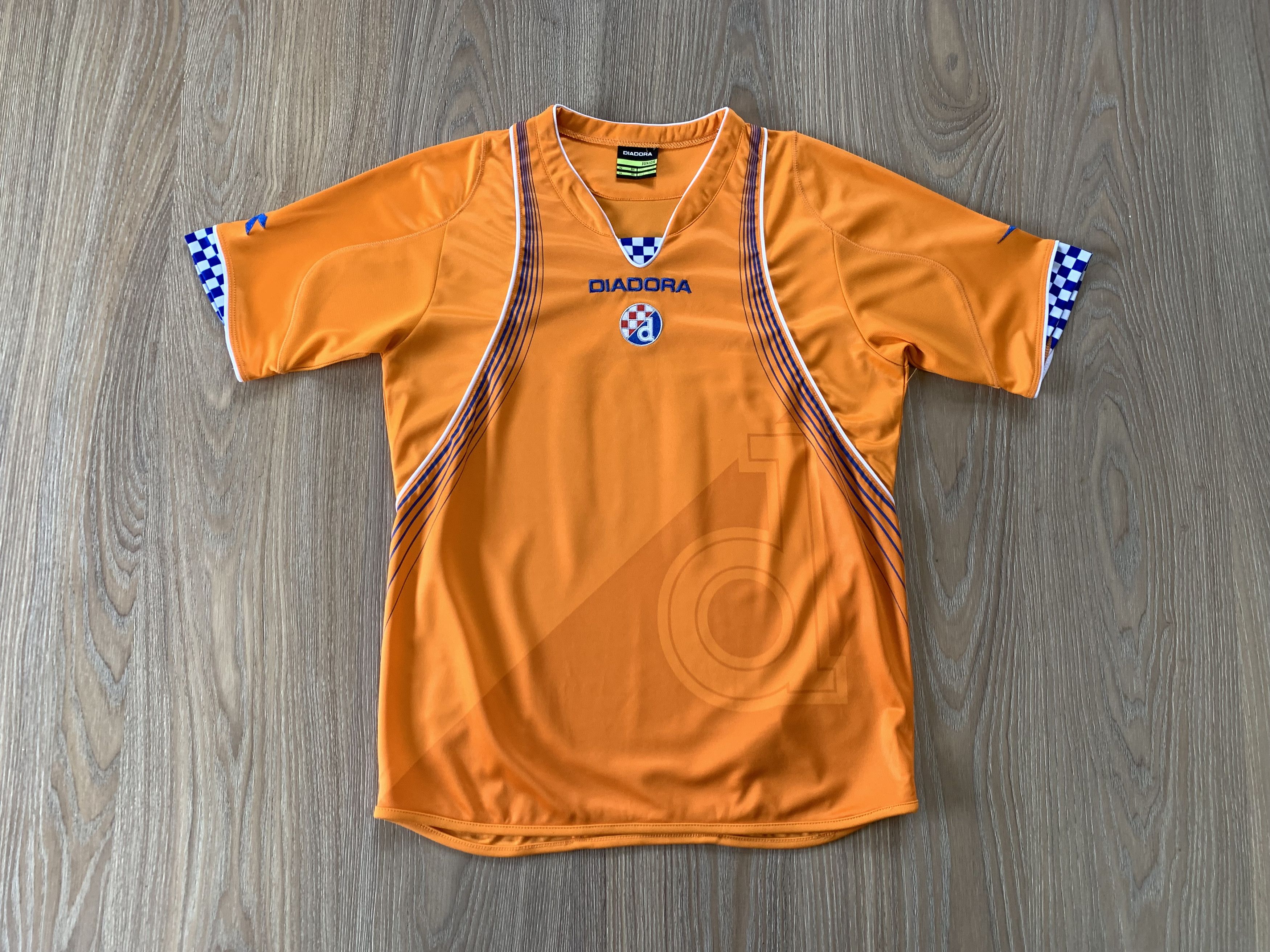 Diadora × Vintage Vintage Diadora Dinamo Zagreb Away Youth Shirt Size US XXS / EU 40 - 3 Thumbnail