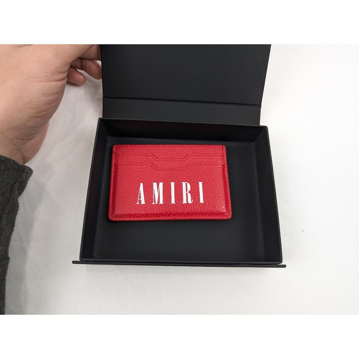 Amiri o1rshd1 Q:4 / Size: OS / Large Amiri Logo Card Holder in Red Size ONE SIZE - 8 Thumbnail