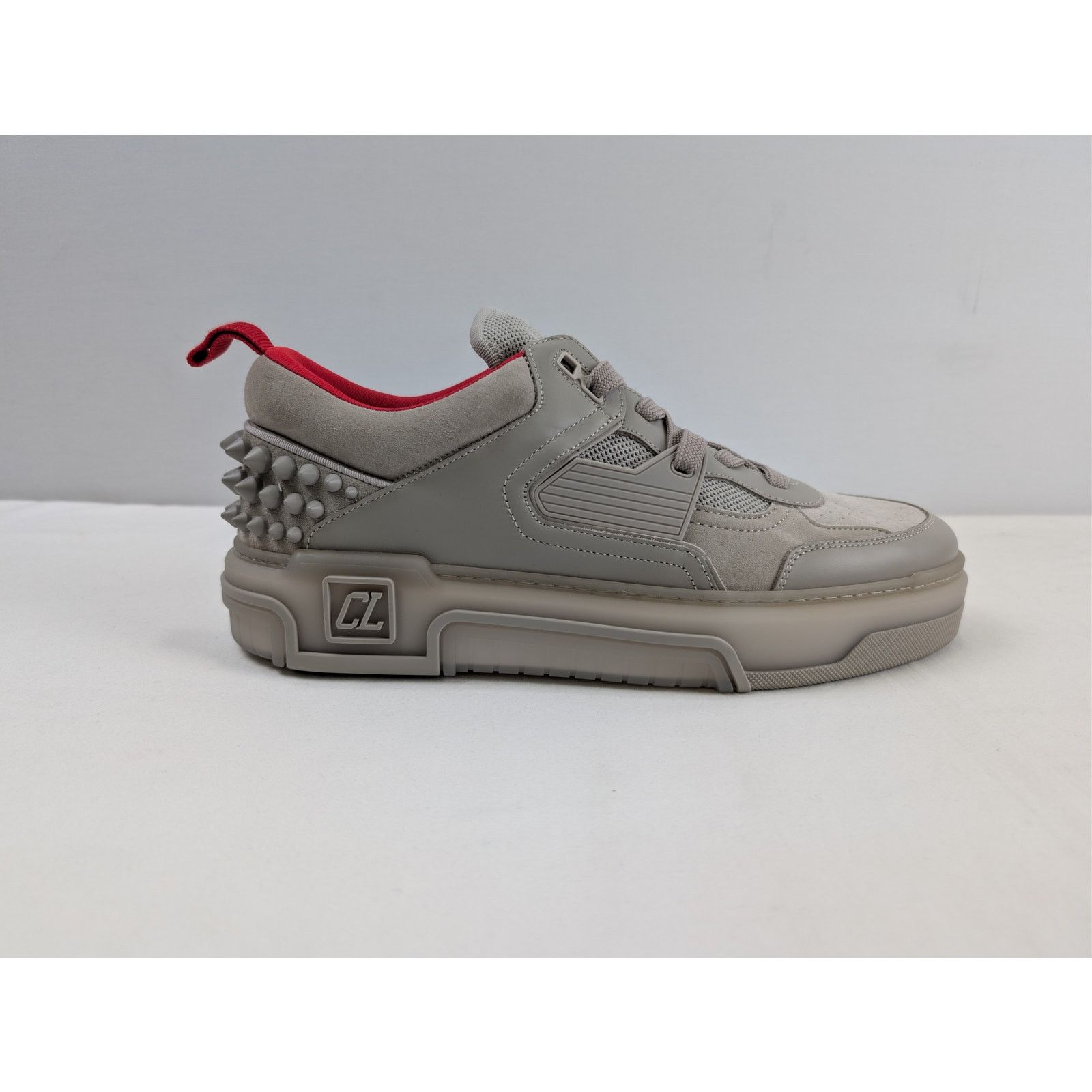 Christian Louboutin o1rshd1 Astroloubi Flat Shoe Sneakers in Grey 44 Size US 11 / EU 44 - 4 Thumbnail