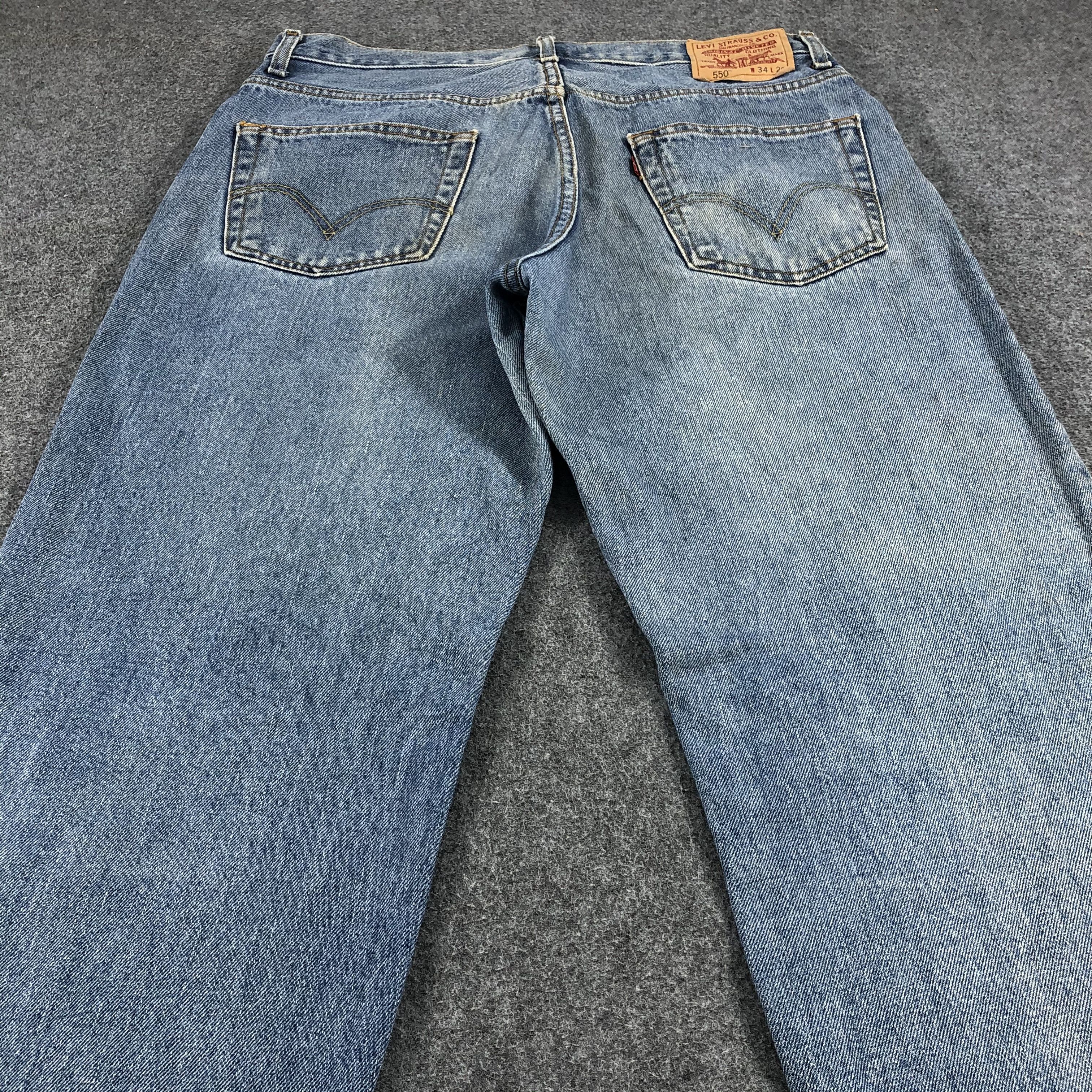 Levi's Rusty Vintage Levis Jeans Lot 550 Faded Blue Denim-J1001 Size US 36 / EU 52 - 4 Thumbnail