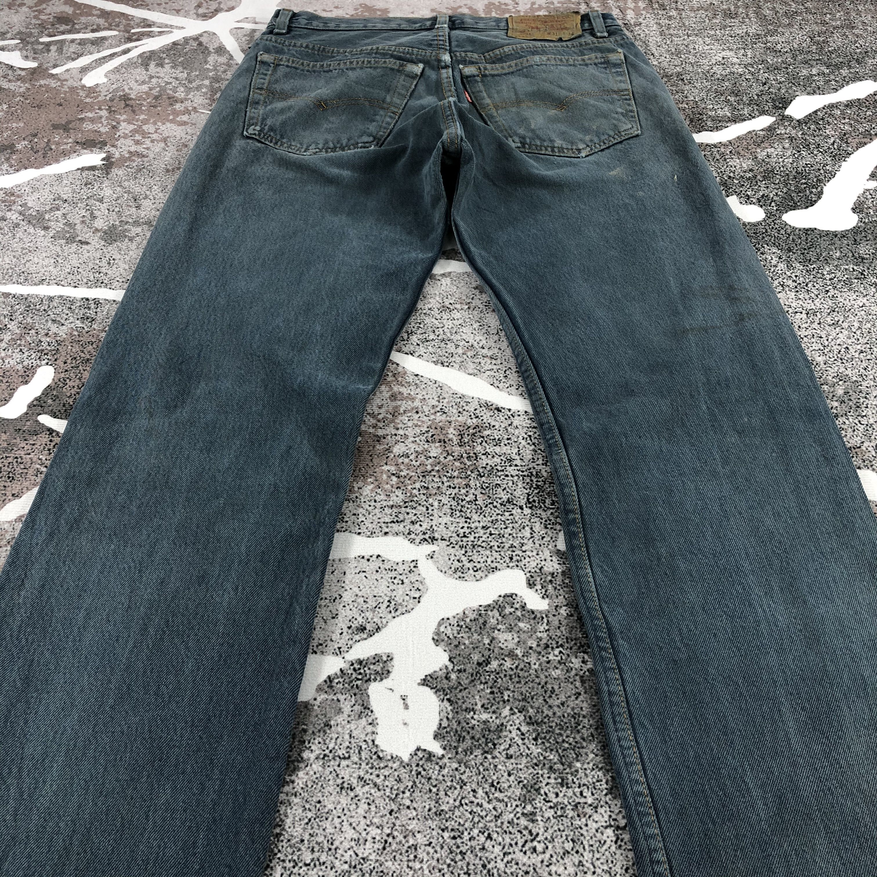Levi's Vintage Levis 501 Jeans Faded Blue Distressed Denim KJ623 Size US 30 / EU 46 - 4 Thumbnail
