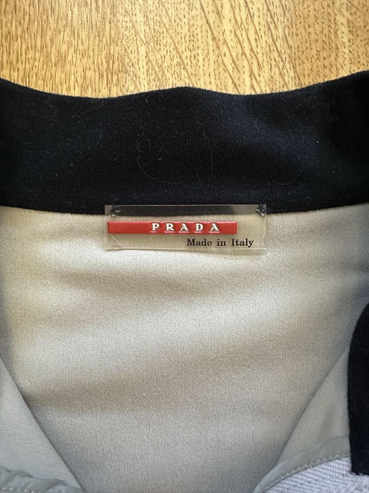 Prada Prada Vintage Zip Sweatshirt Jersey Size M / US 6-8 / IT 42-44 - 2 Thumbnail
