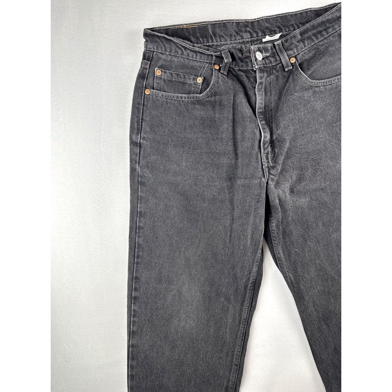 Levi's VINTAGE Levi’s 550 Black Denim Jeans Relaxed Fit 90s Grunge 32x32 Mens Straight Button Zip Fly jeans Size US 32 / EU 48 - 6 Thumbnail