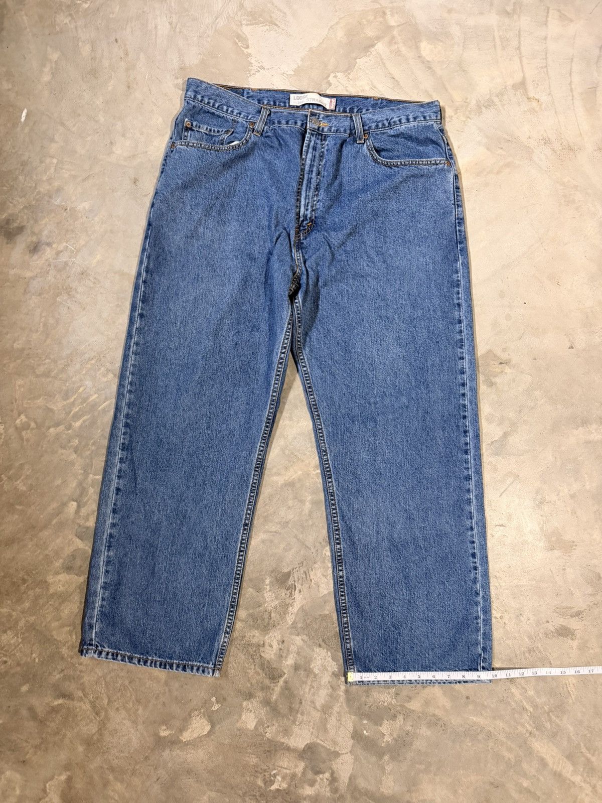 Levi's Vintage Clothing LEVIS DISTRESSED 569 DENIM Size US 38 / EU 54 - 3 Thumbnail