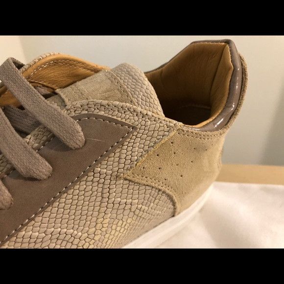 MM6 Unisex MM6 Maison Margiela embossed lowtop sneaker Size US 8 / EU 41 - 5 Thumbnail