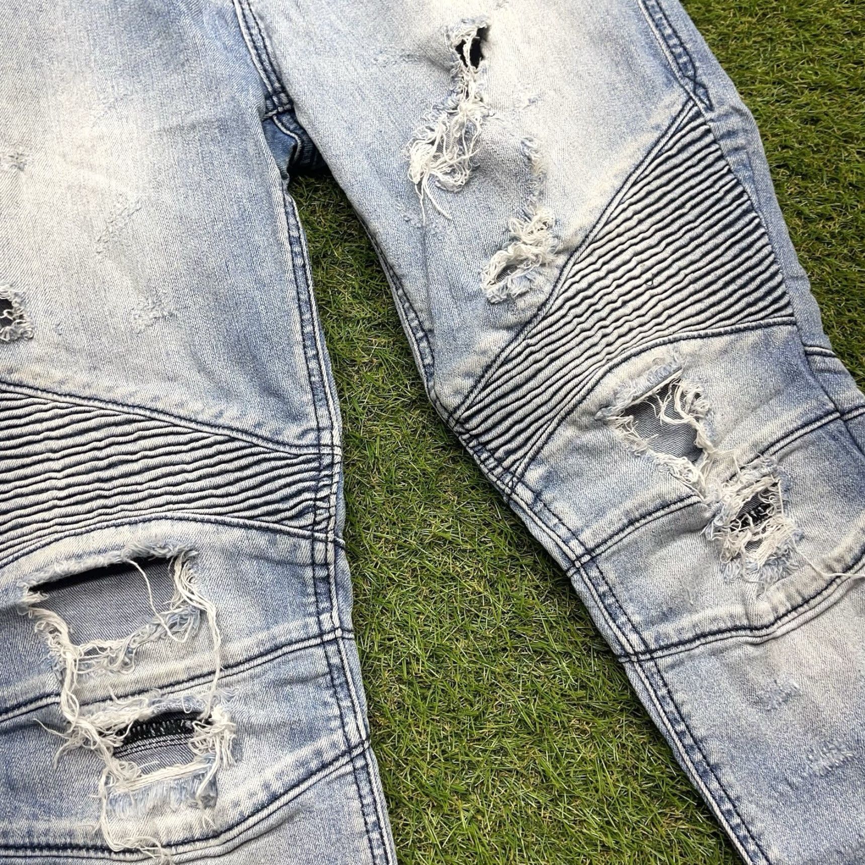 Vintage VINTAGE Rock Revival Jeans Womens 30 Blue Skinny Distressed 5-Pocket Denim Rock Rise Mid Mens Womens Size 30" / US 8 / IT 44 - 3 Thumbnail