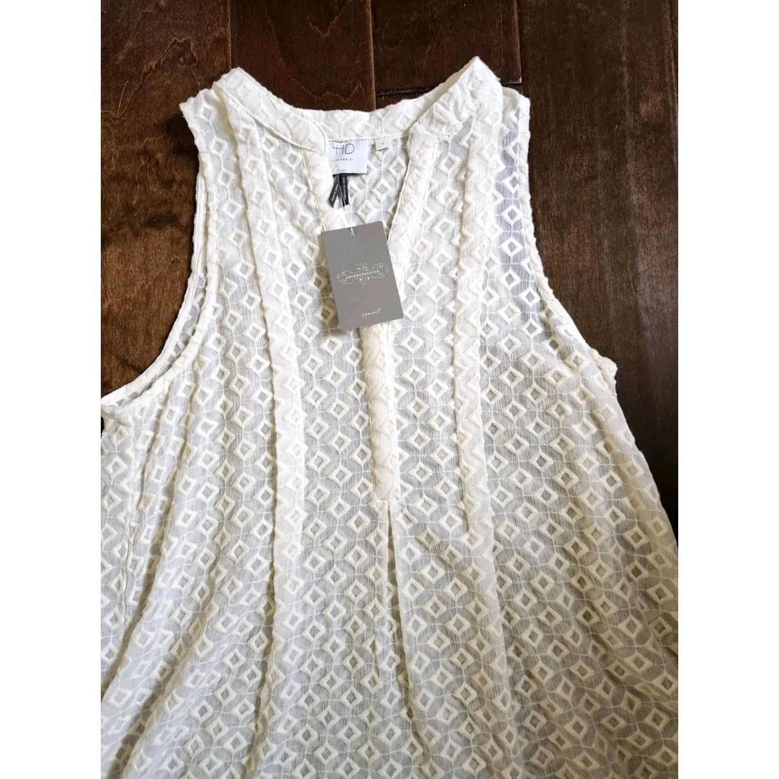 Anthropologie Anthropologie Sleeveless Tunic Shirt Ivory Small Regular Bohemian Embroidered V-Neck High Low NWT Socks? Size S / US 4 / IT 40 - 3 Thumbnail