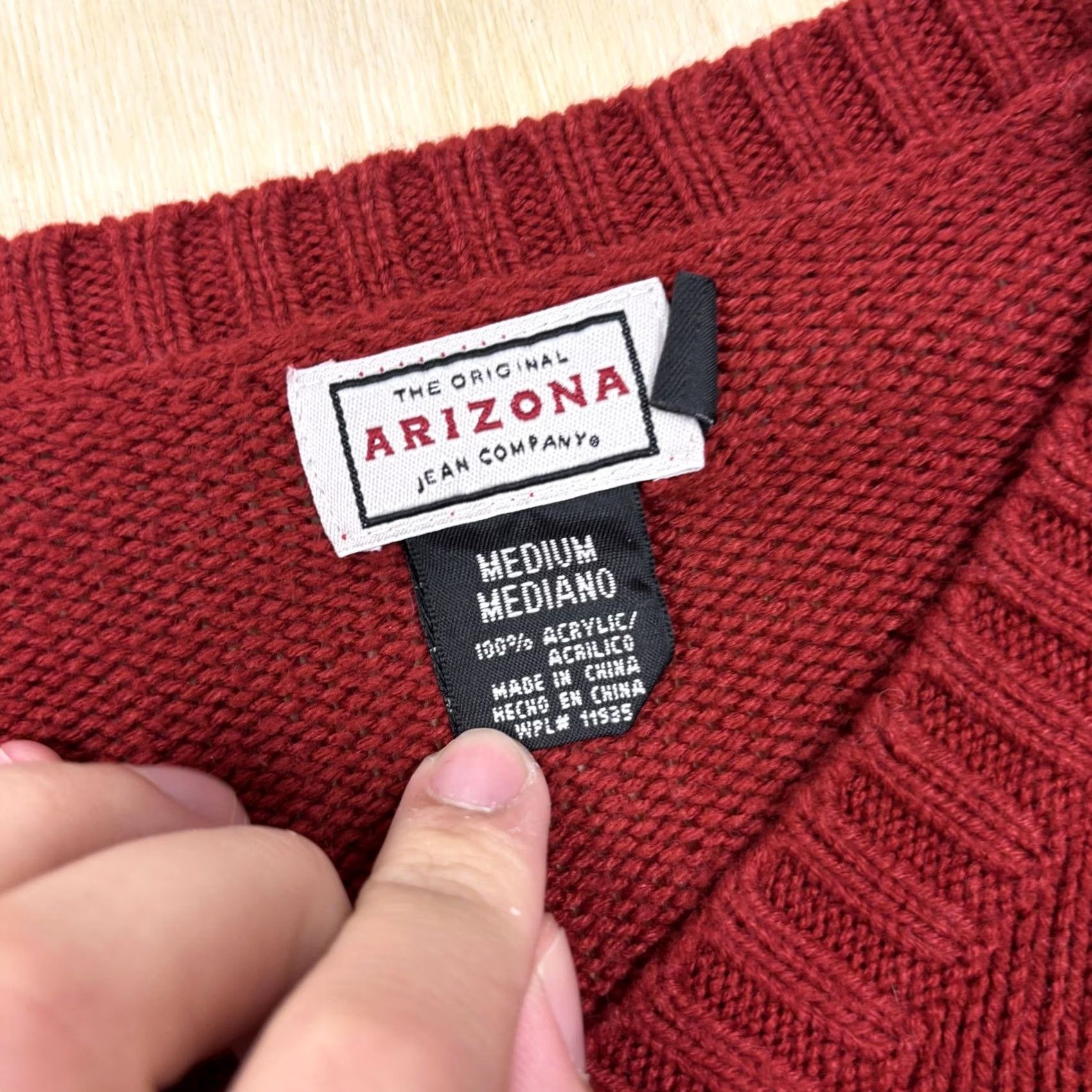Vintage Y2K Arizona Jean Company Sweater Mens Medium Red V Neck Acrylic Knit Pullover Size US M / EU 48-50 / 2 - 3 Thumbnail