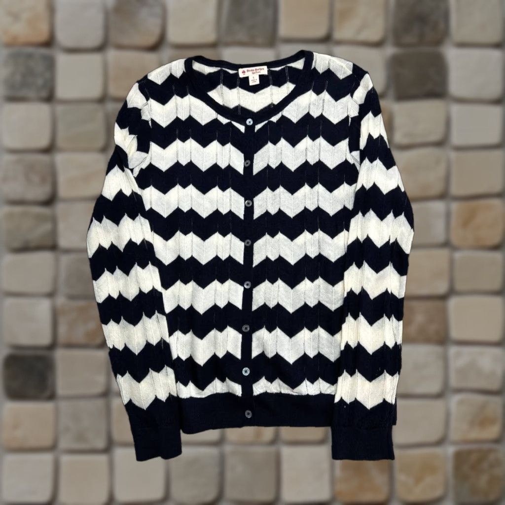 Brooks Brothers Brooks Brothers Red Fleece Cardigan Sweater Womens Large Multicolor Chevron Knit Size L / US 10 / IT 46 - 1 Thumbnail