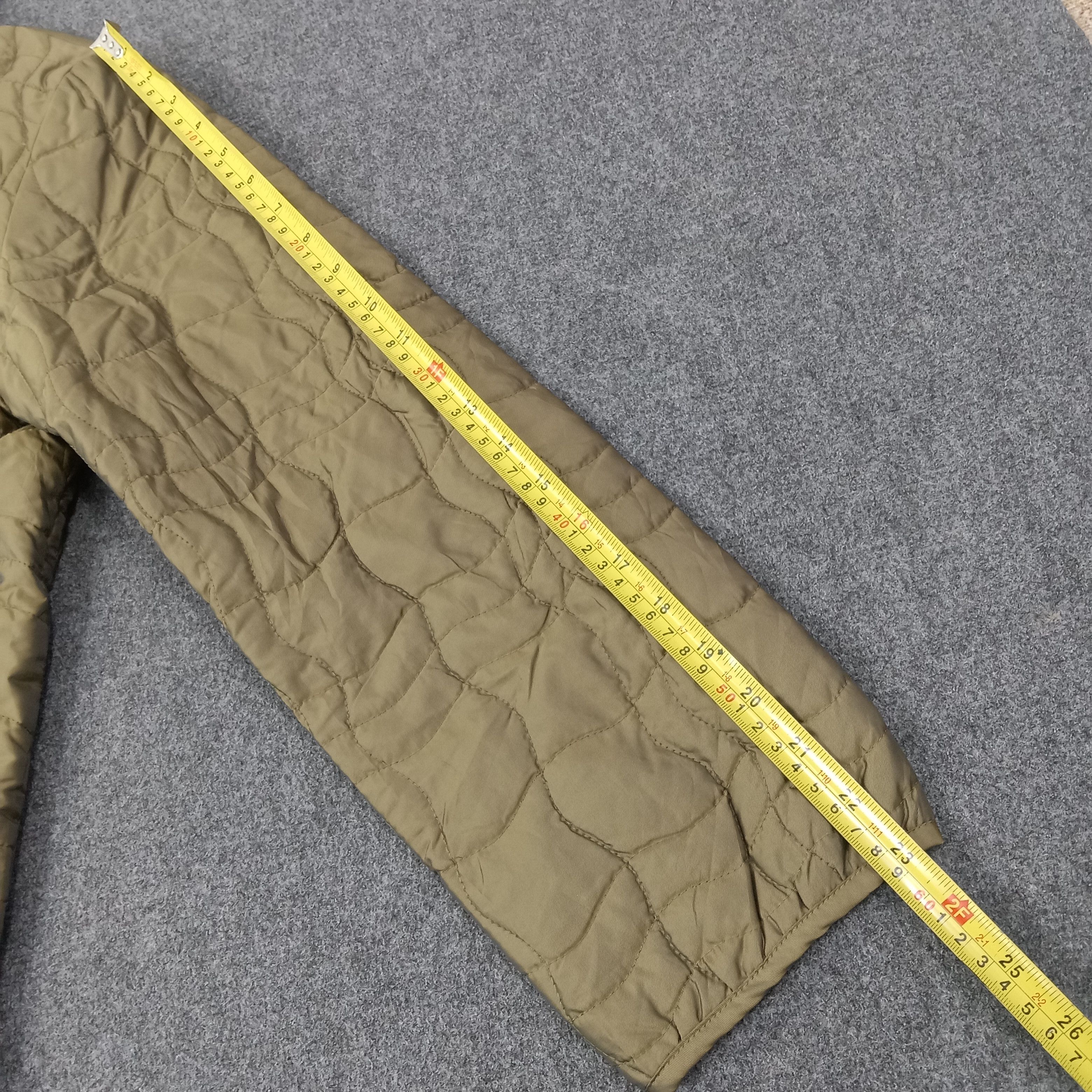 Burberry Burberry London Designer Logo Jacket C260N6 Size US S / EU 44-46 / 1 - 8 Thumbnail
