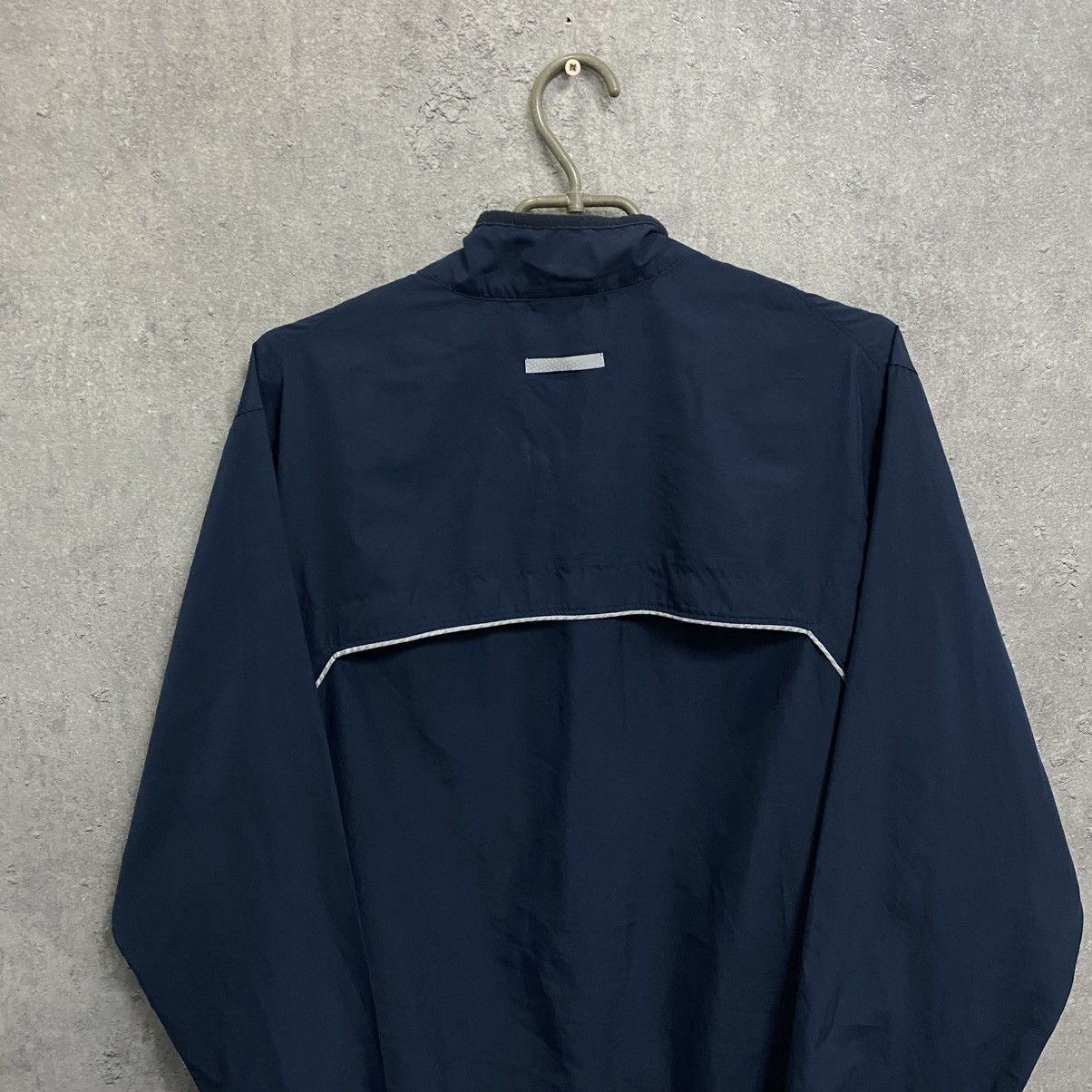 Nike Vintage 00s Nike Nylon Track Jacket Baggy Y2K Size US M / EU 48-50 / 2 - 8 Thumbnail