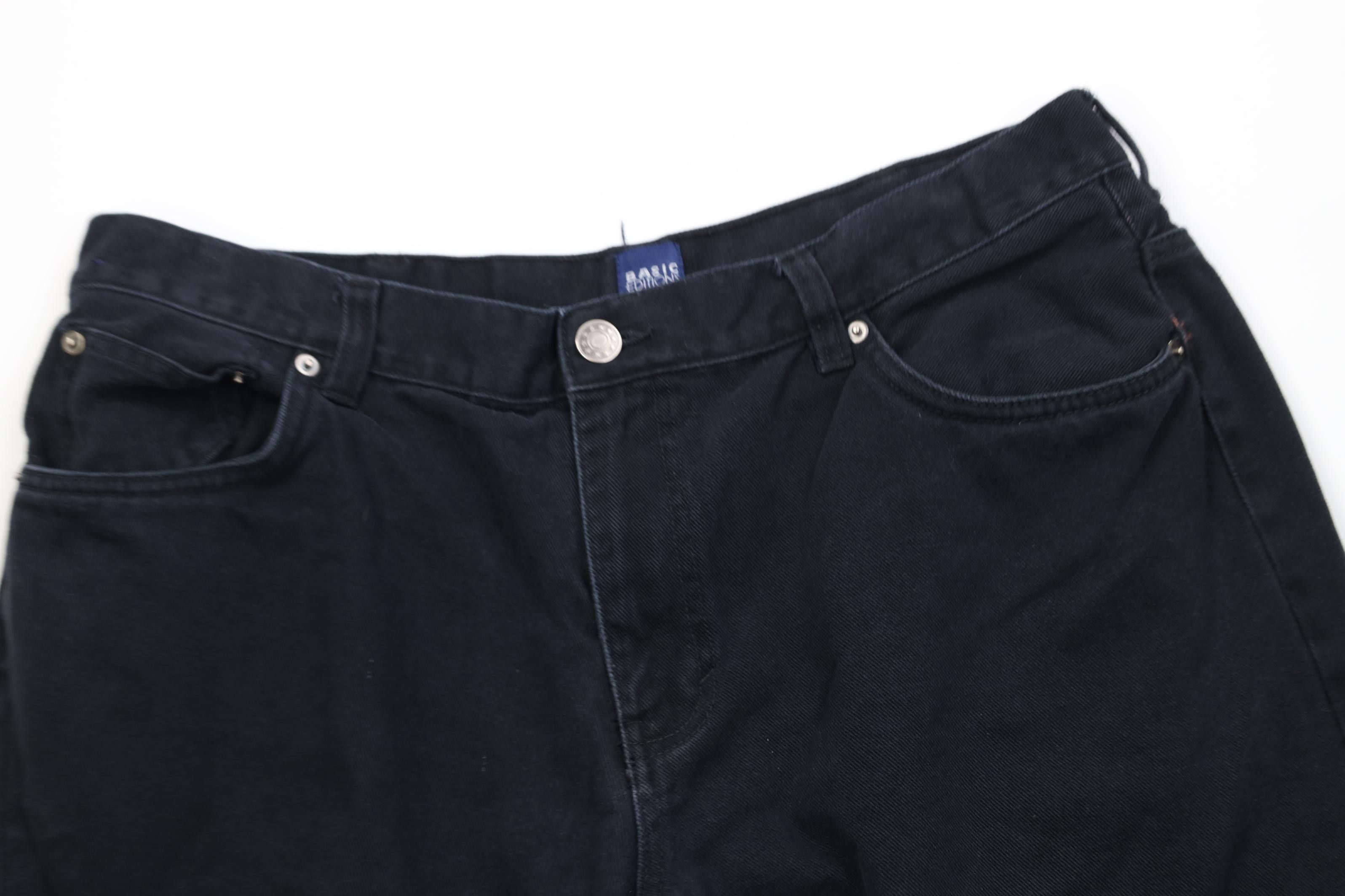 Vintage Vintage 90s Streetwear Above Knee Denim Jean Shorts Black Size US 38 / EU 54 - 2 Thumbnail