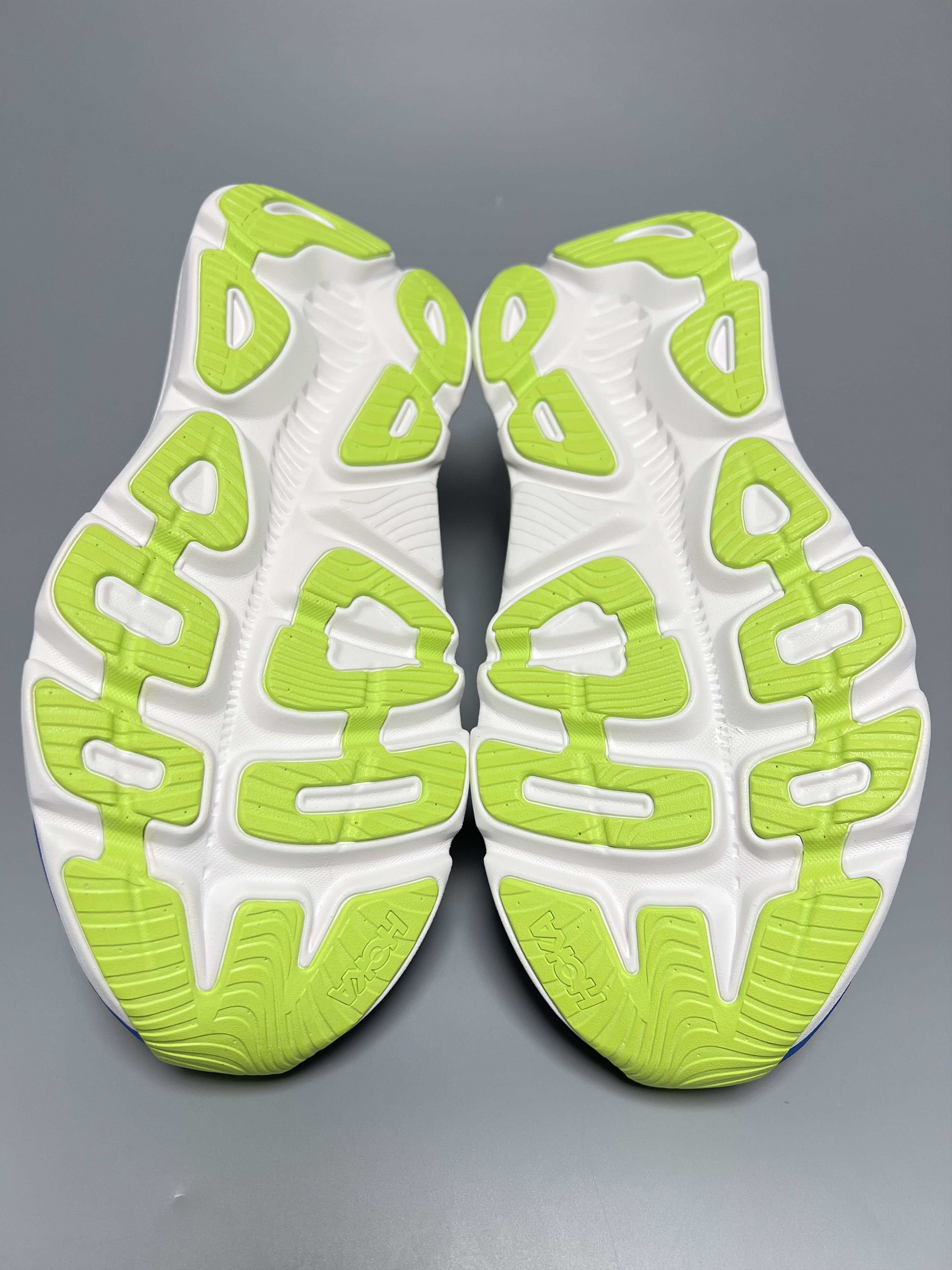 Hoka 13D Hoka One One Gaviota 5 Running Shoes 1127929-BTRC Size US 13 / EU 46 - 14 Thumbnail