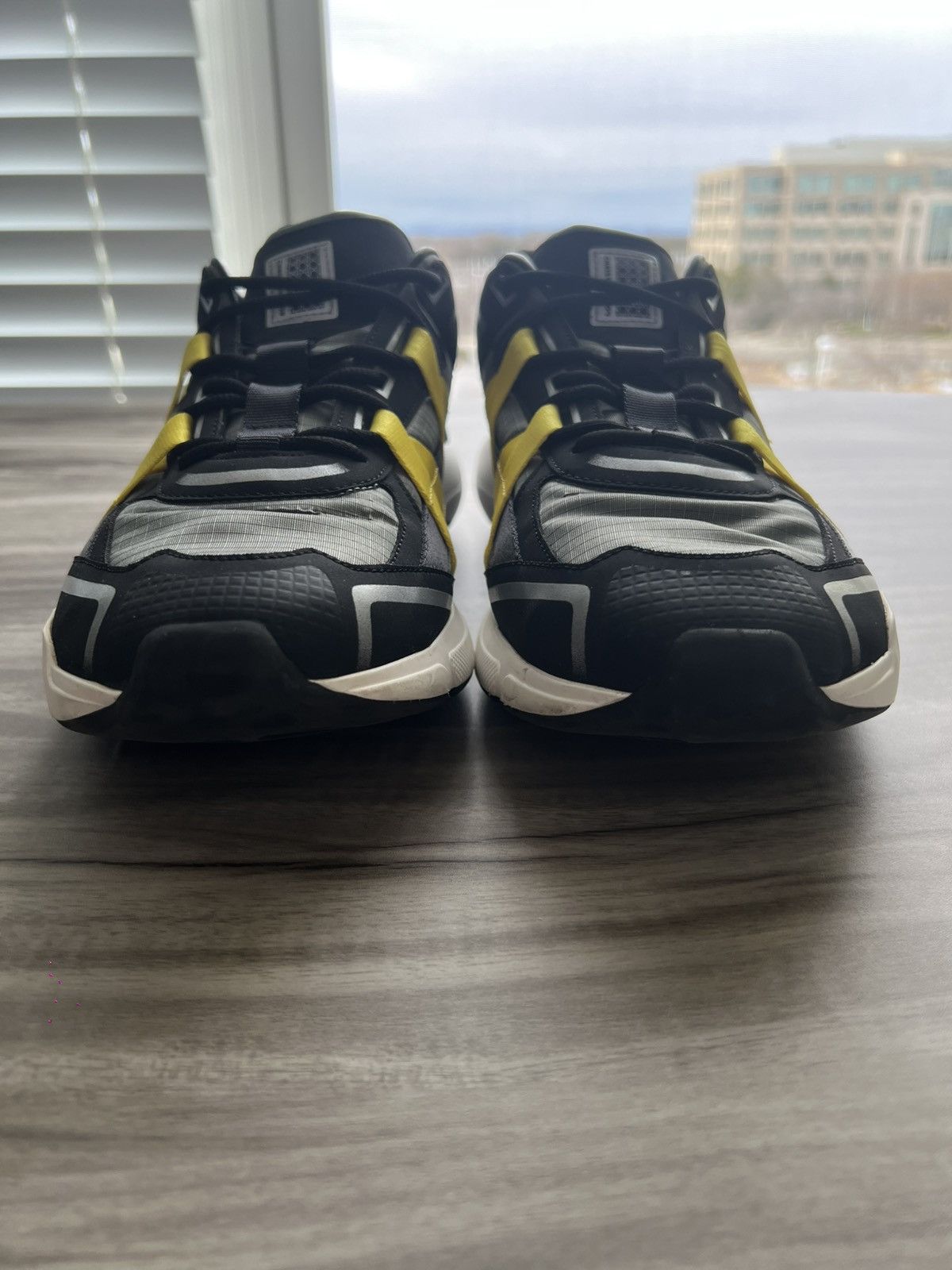 Dior DIOR B24 Runtek Sneaker Size 11 (EU 44) men’s WORN ONCE Size US 11 / EU 44 - 6 Thumbnail