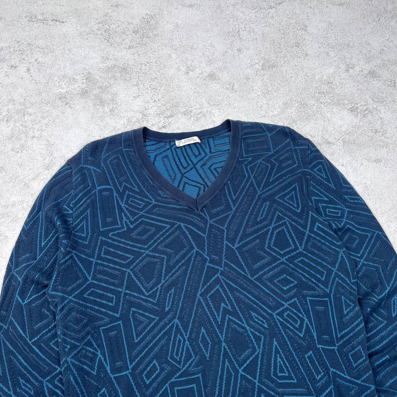 Versace Versace Jeans Couture Sweater V-Neck Blue Geometric Knit Size US S / EU 44-46 / 1 - 2 Thumbnail