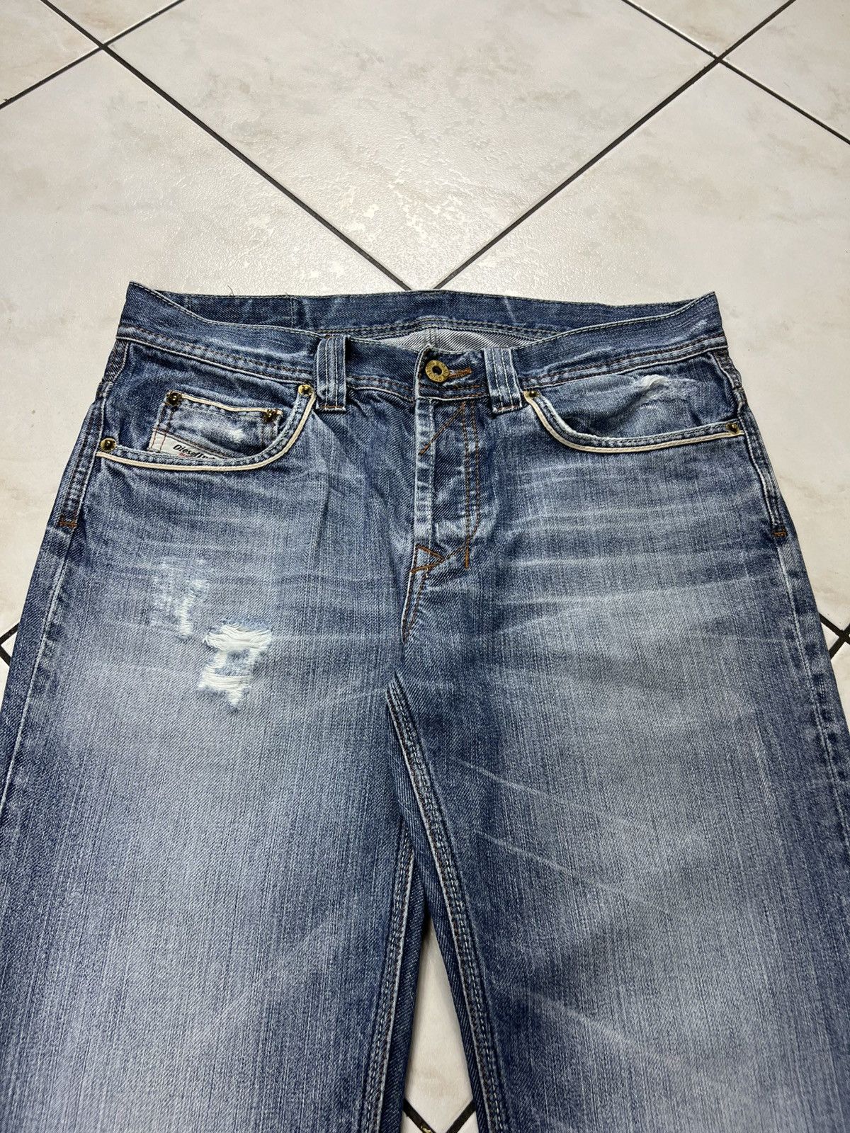 Diesel Vintage 90s Diesel y2k distressed jeans thrashed pants denim Size US 29 - 3 Thumbnail