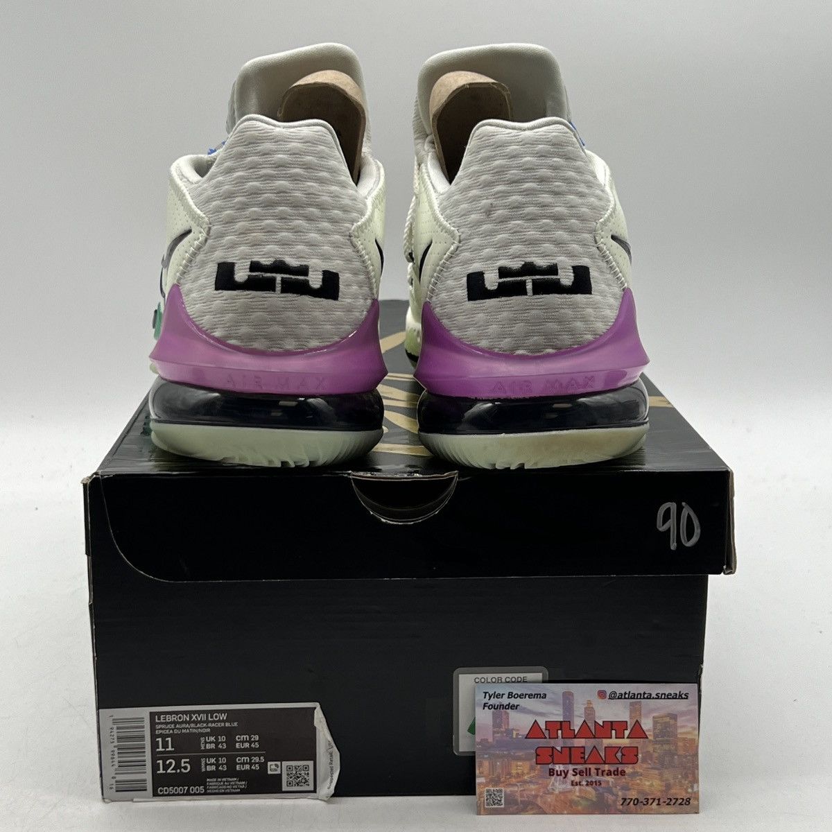 Nike Lebron 17 low glow in the dark Size US 11 / EU 44 - 3 Thumbnail