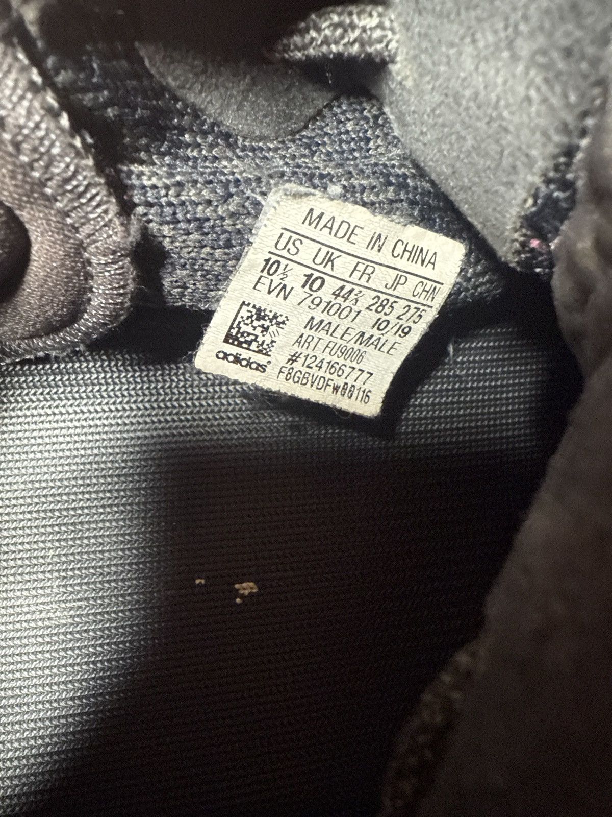 Adidas × Kanye West Adidas yeezy boost 350 v2 BLACK Size US 10.5 / EU 43-44 - 13 Thumbnail
