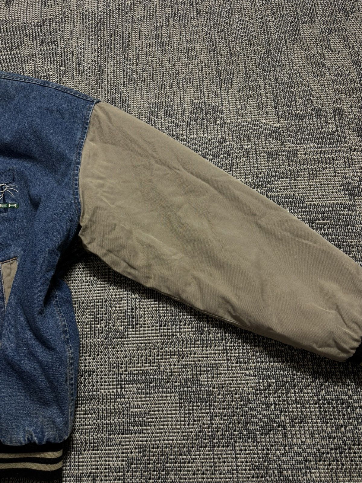 Disney Vintage Rare Disney Tiger USA Denim Bomber Jacket Size US XL / EU 56 / 4 - 6 Thumbnail