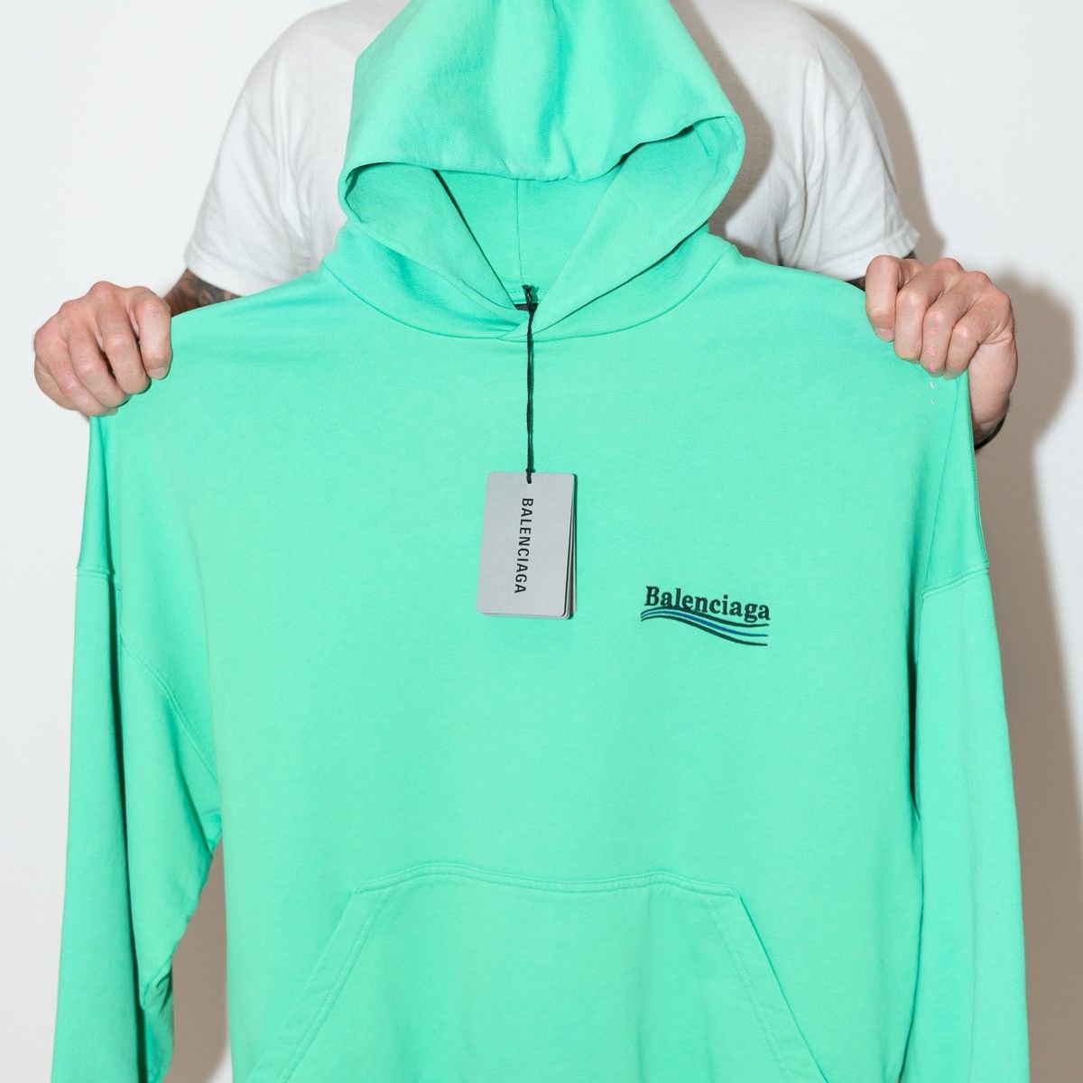 Balenciaga Balenciaga Political Campaign Hoodie Size US S / EU 44-46 / 1 - 5 Thumbnail