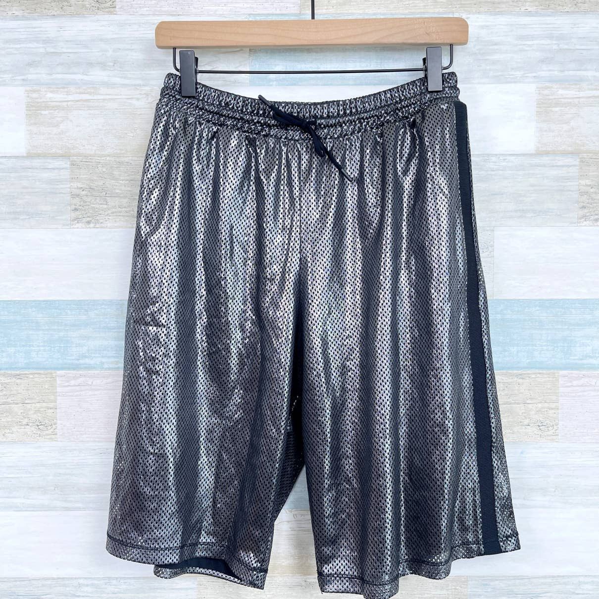 Ivy Park IVY PARK Metallic Mesh Double Layer Basketball Shorts Gray S ...